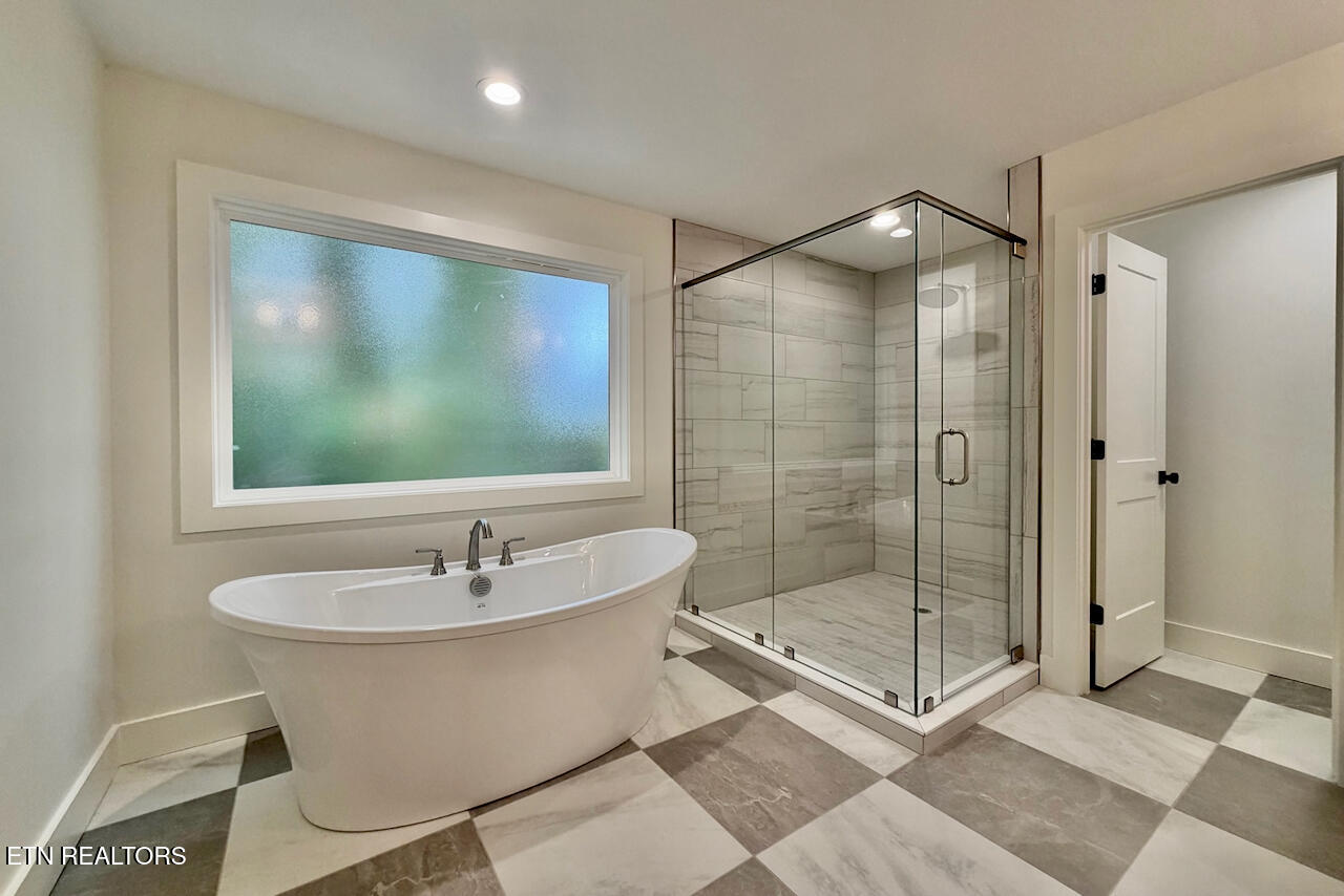 1765 Spring Oak Lane Knoxville TN 37922