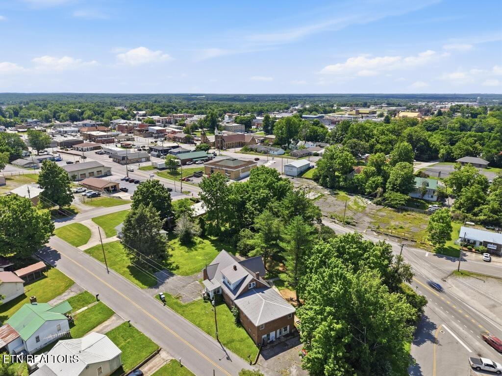 215 E Adams Street Crossville TN 38555