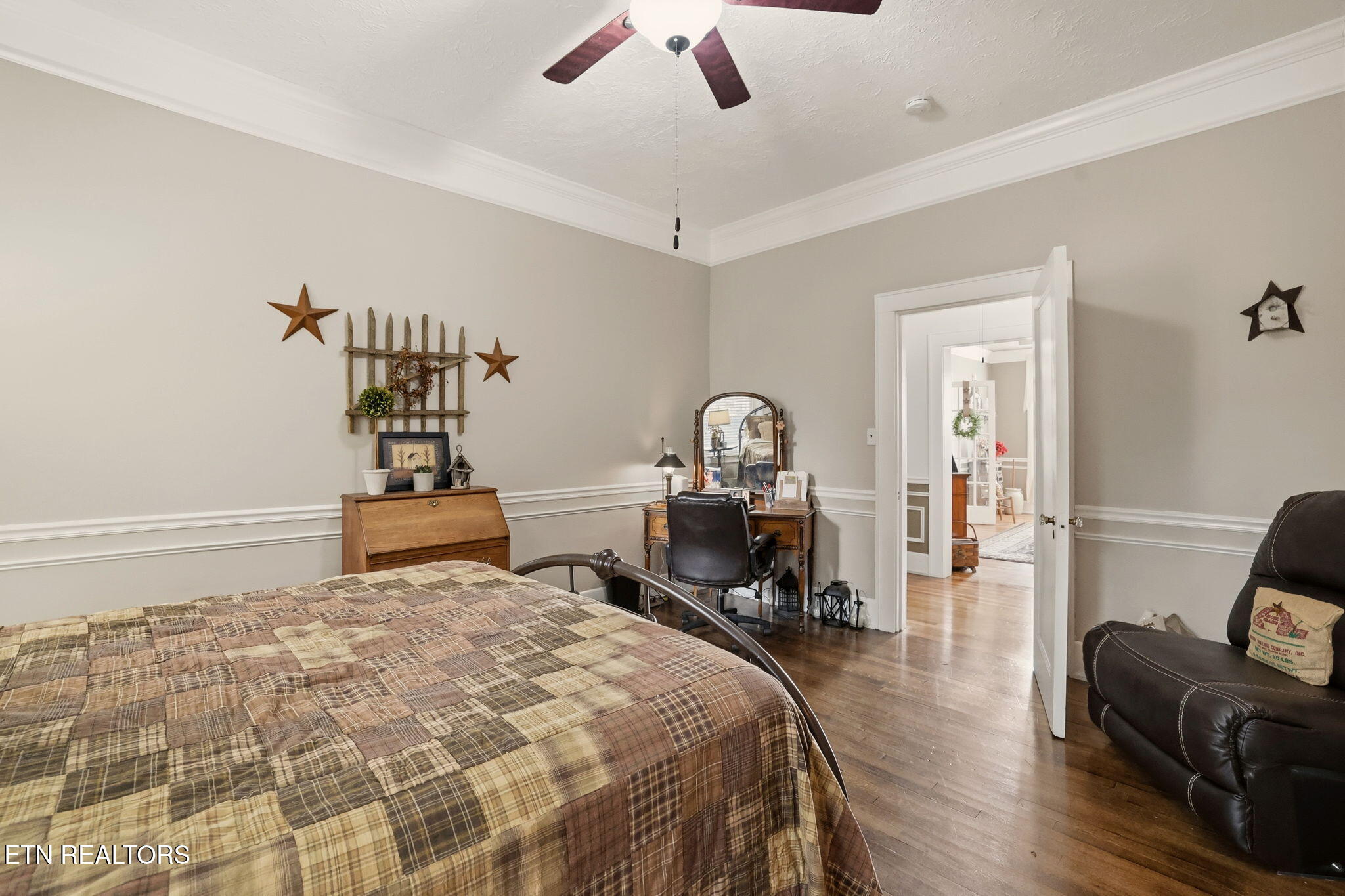 518 N Main Street Clinton TN 37716