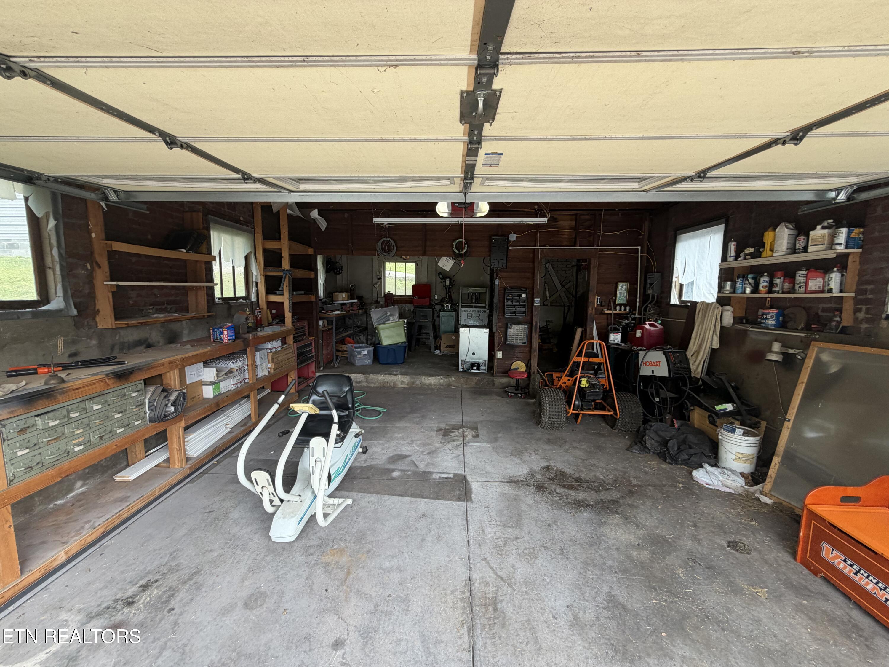 518 N Main Street Clinton TN 37716