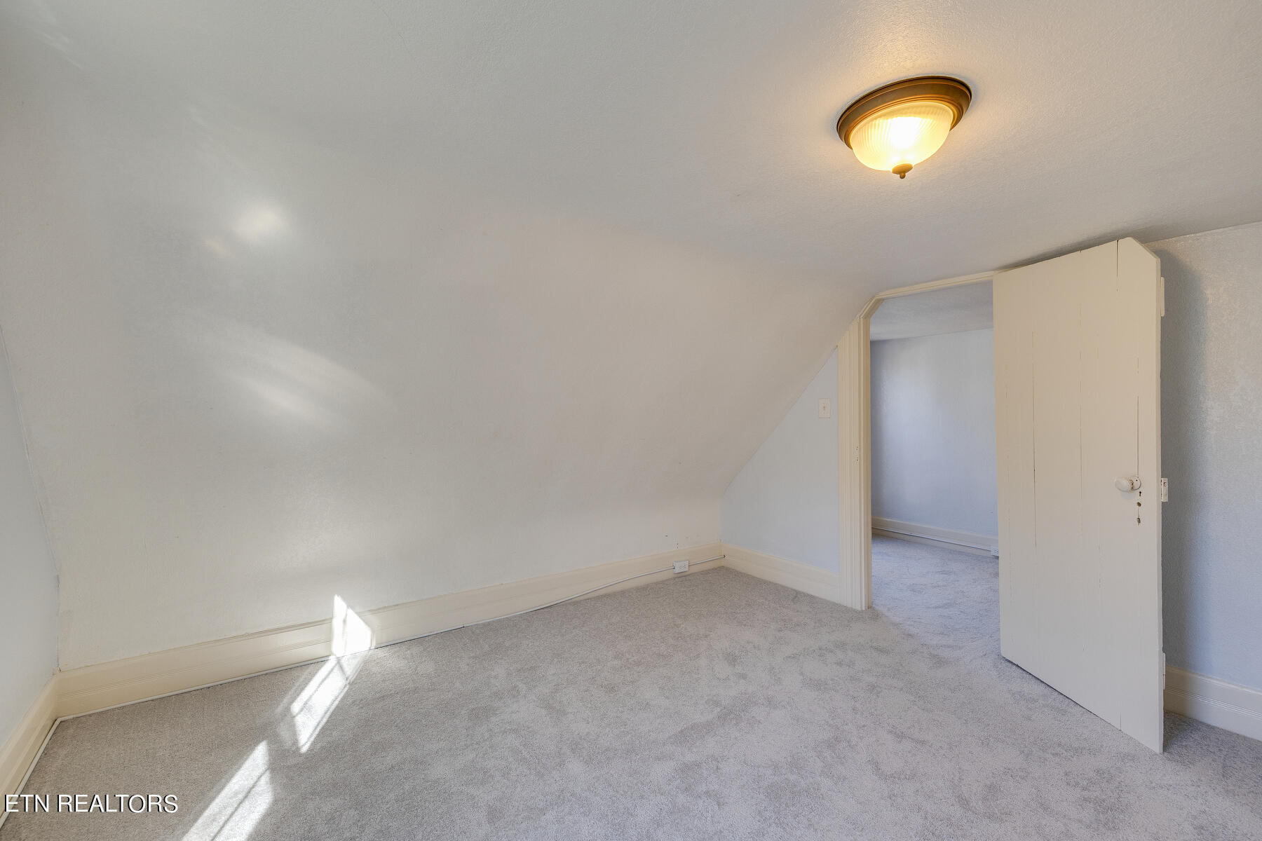 309 W Poplar Street Johnson City TN 37604