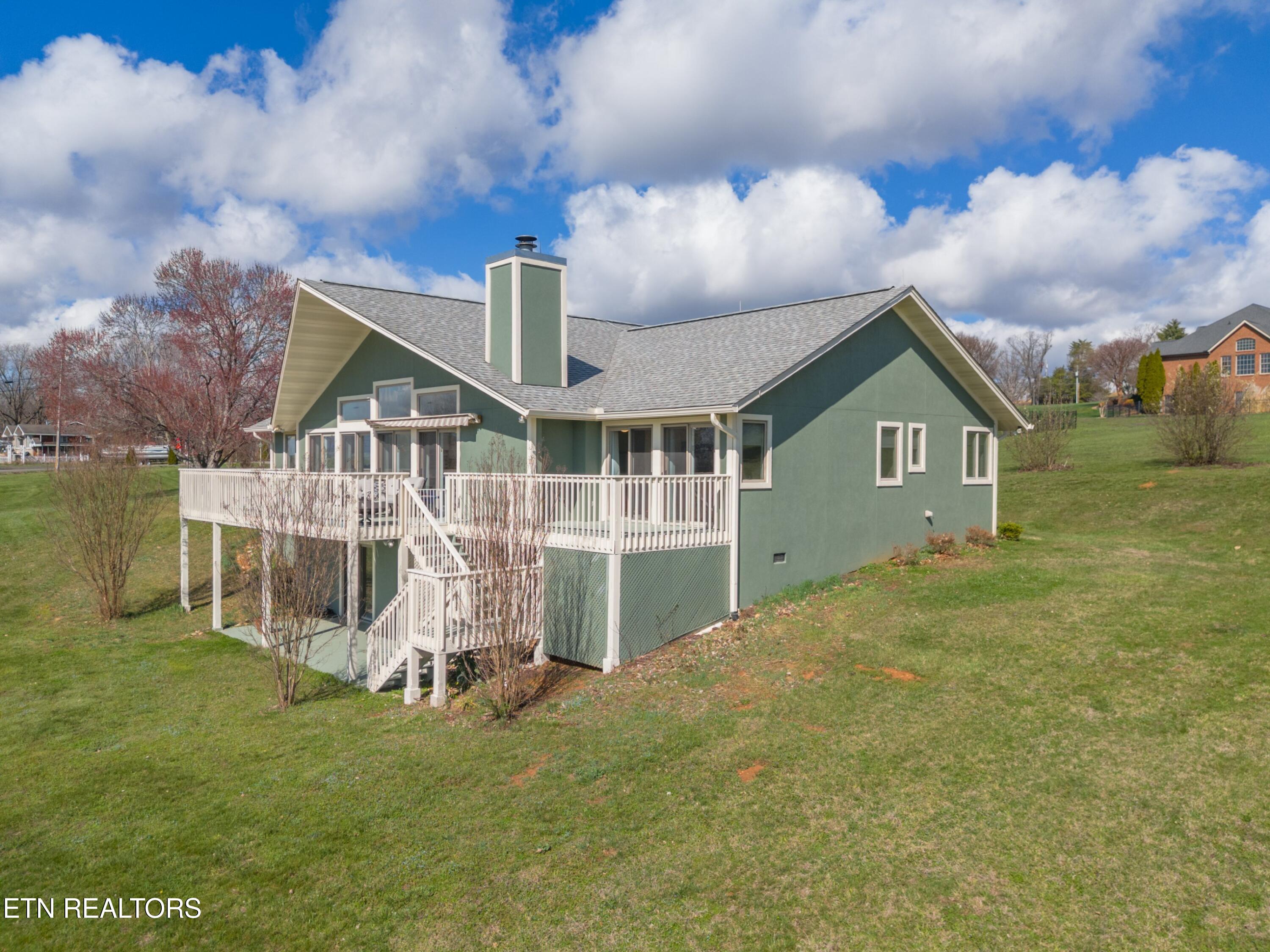 2020 Ranch Road Dandridge TN 37725