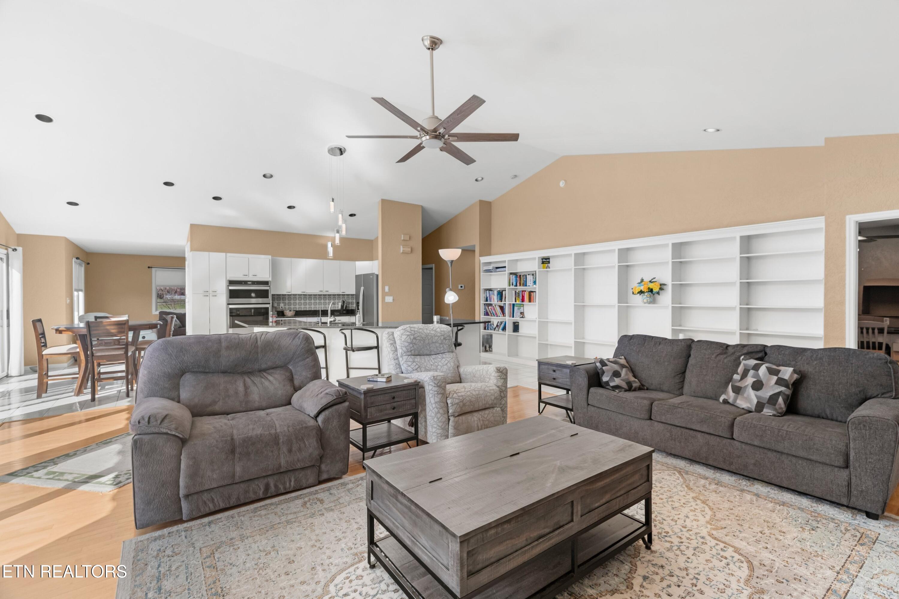 2020 Ranch Road Dandridge TN 37725