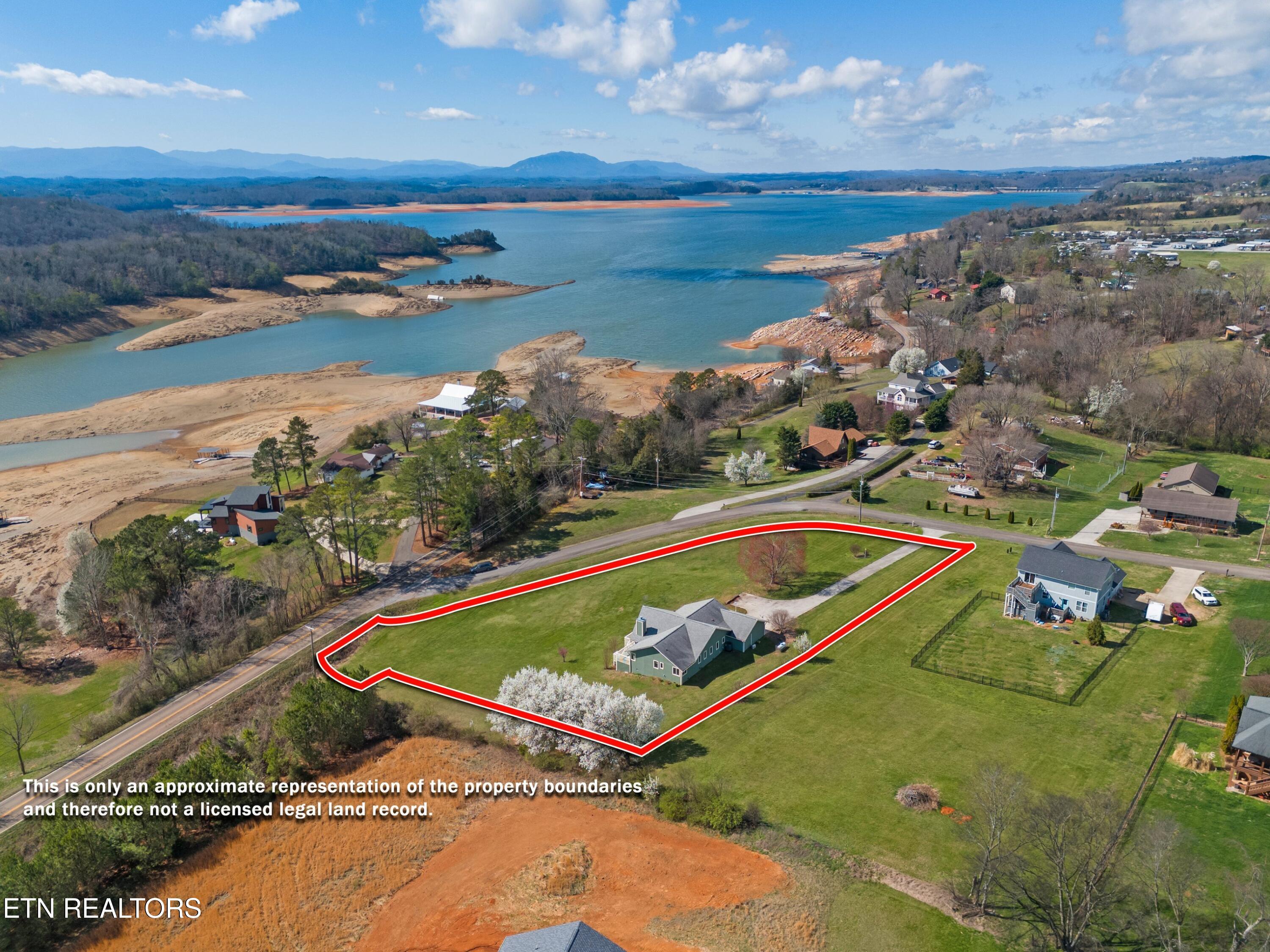 2020 Ranch Road Dandridge TN 37725