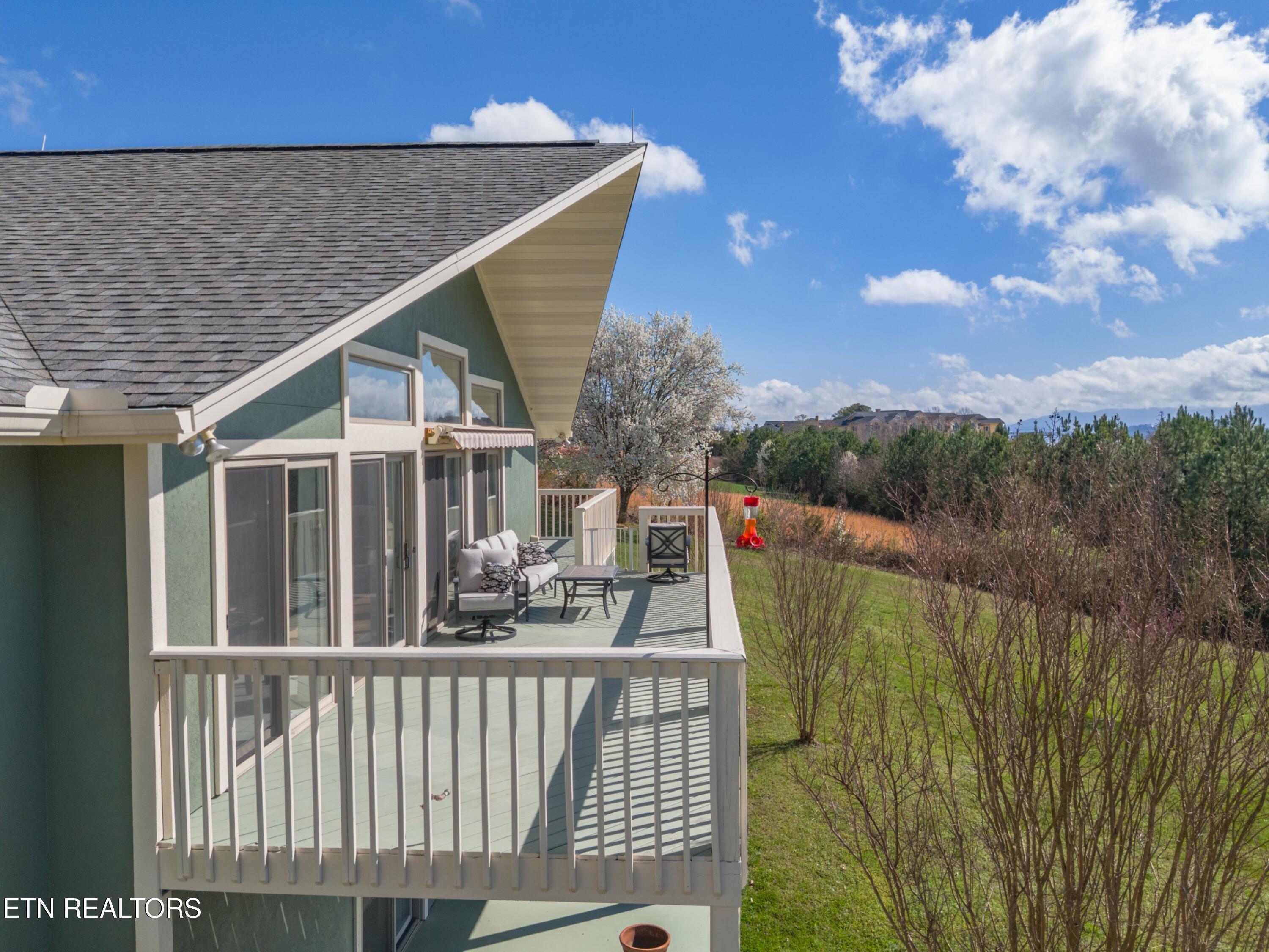 2020 Ranch Road Dandridge TN 37725