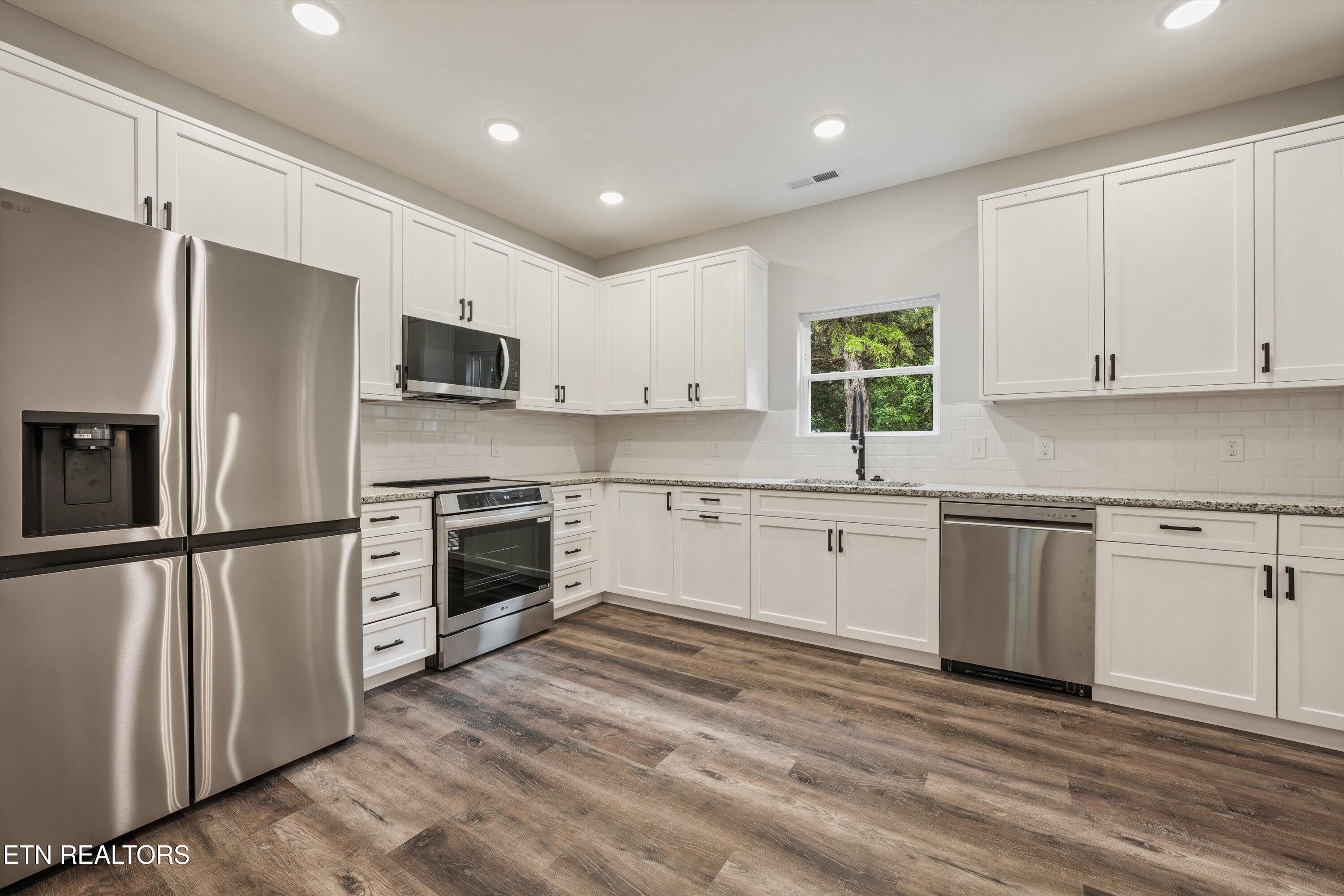 1963 Lee Proffitt Way Sevierville TN 37876