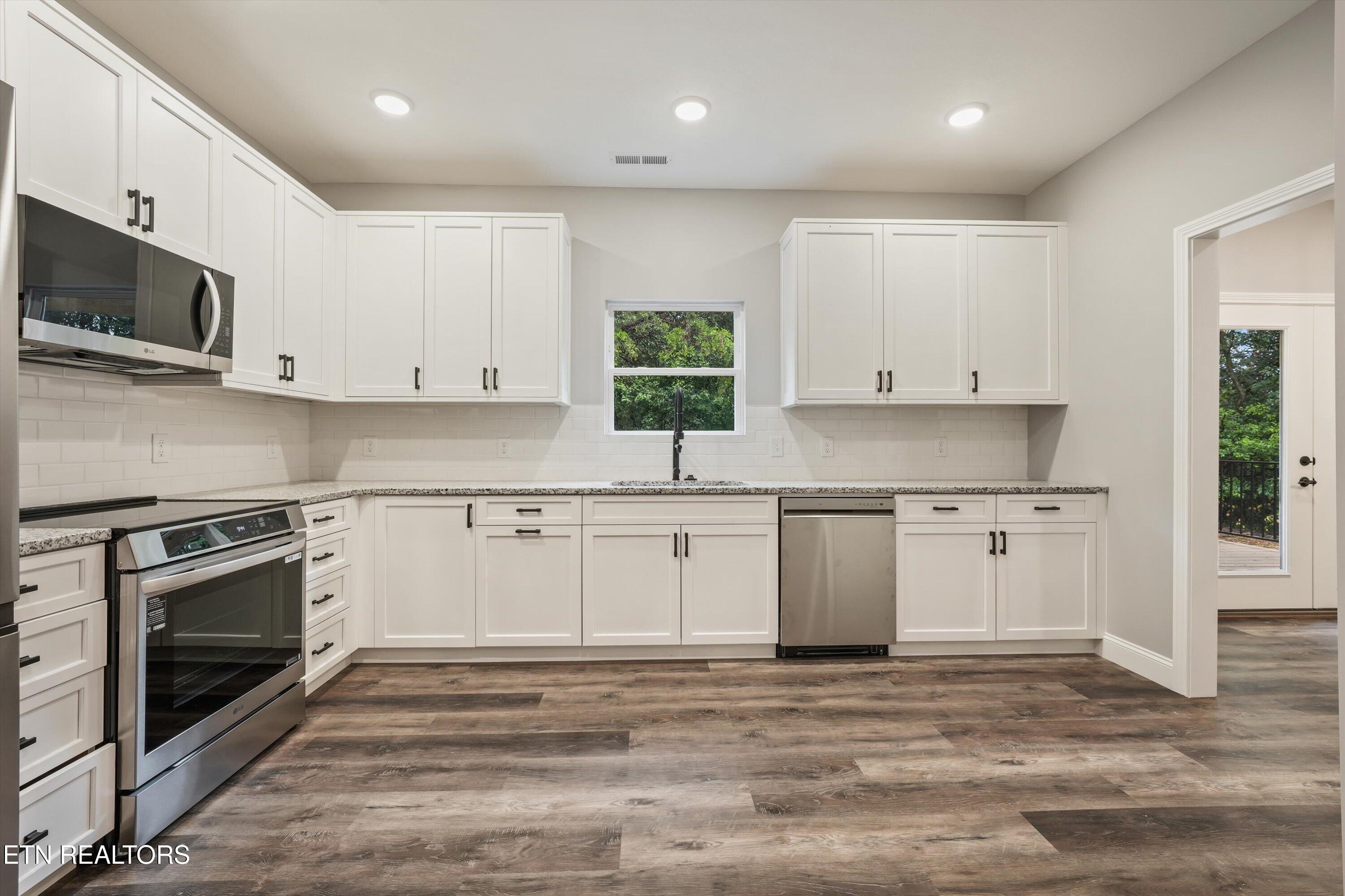 1963 Lee Proffitt Way Sevierville TN 37876