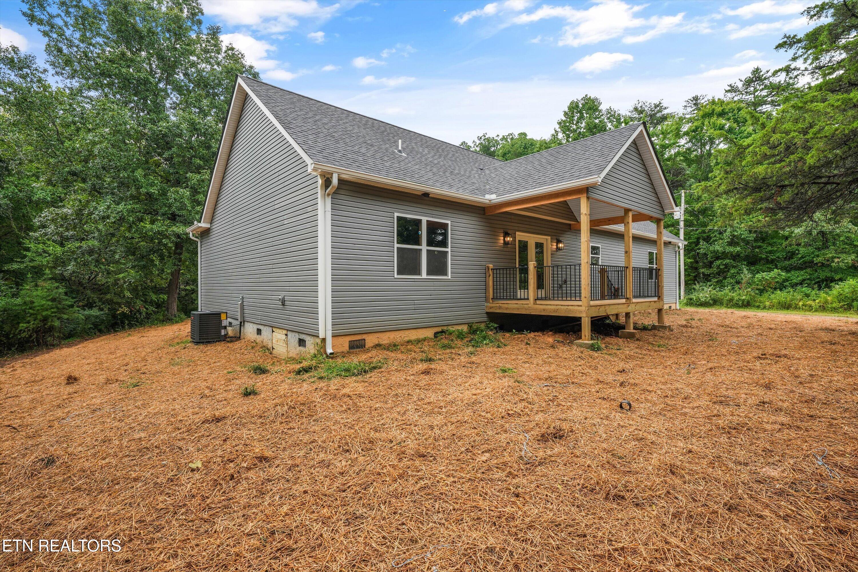 1963 Lee Proffitt Way Sevierville TN 37876
