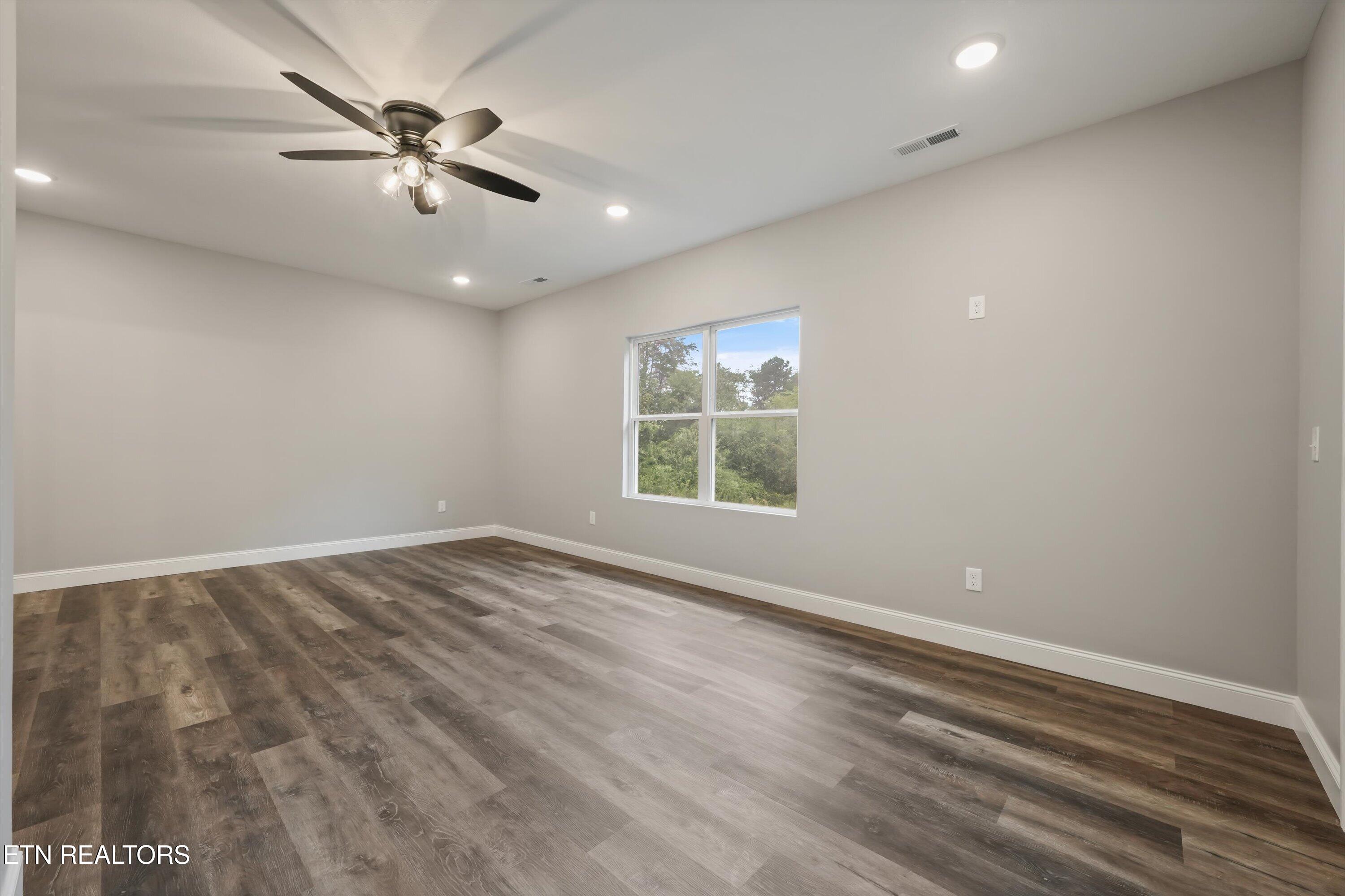 1963 Lee Proffitt Way Sevierville TN 37876