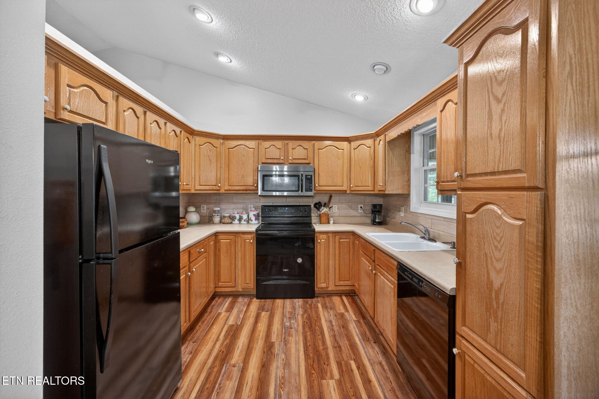 4024 Chica Road Crossville TN 38572