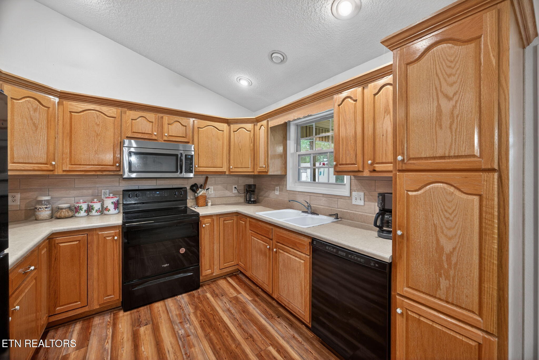 4024 Chica Road Crossville TN 38572
