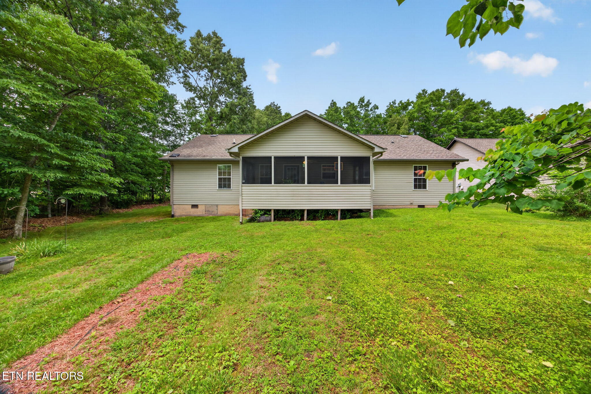 4024 Chica Road Crossville TN 38572