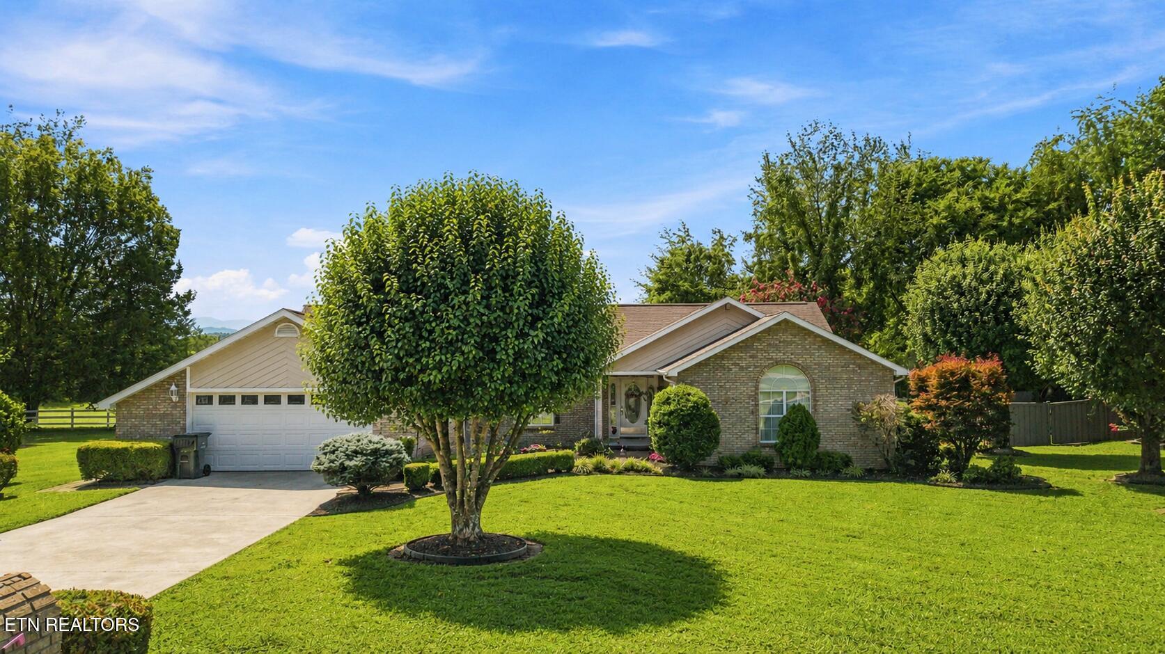 260 Lexington Place Sevierville TN 37862