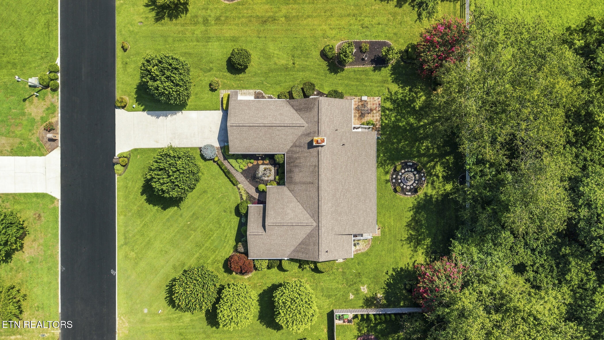 260 Lexington Place Sevierville TN 37862