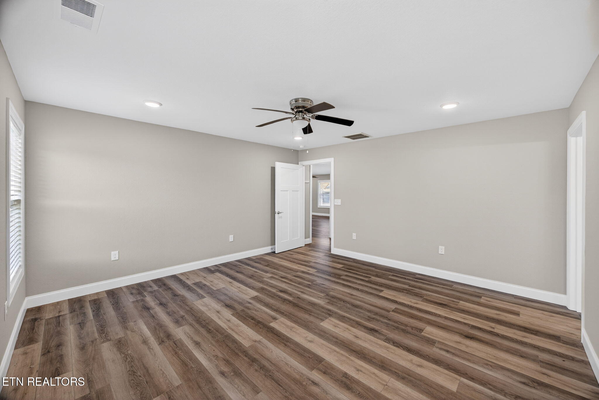 453 Hinch Mountain View Road Crossville TN 38555