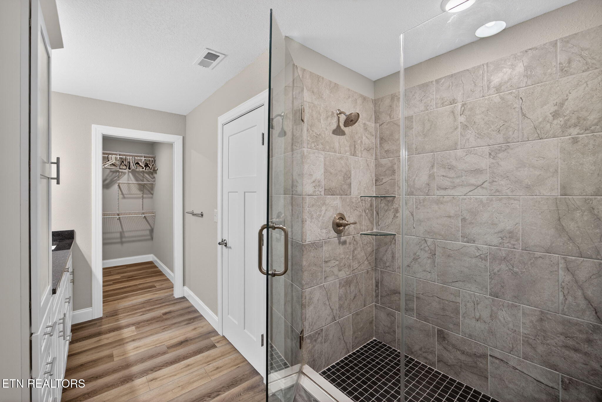 453 Hinch Mountain View Road Crossville TN 38555