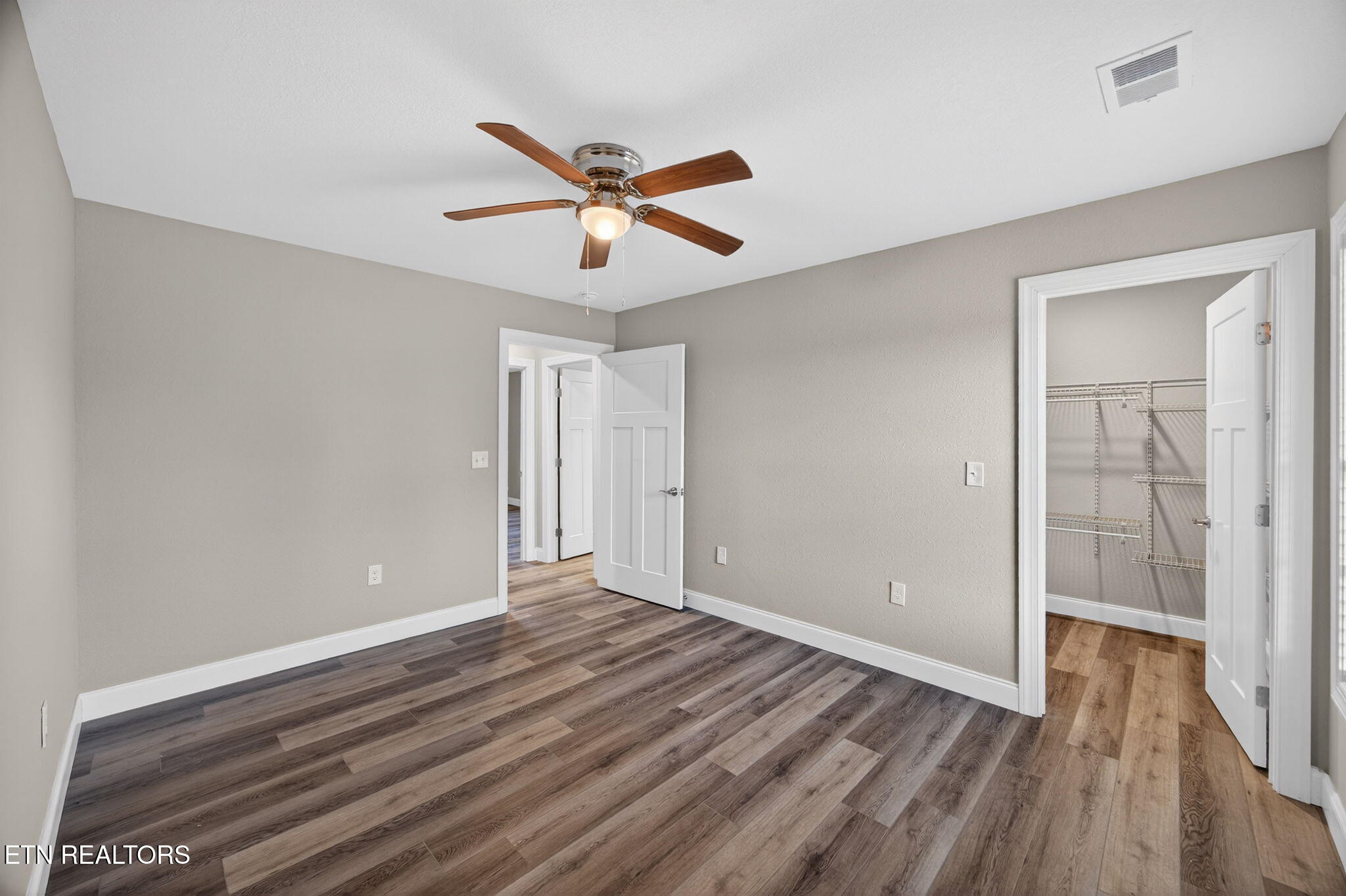 453 Hinch Mountain View Road Crossville TN 38555