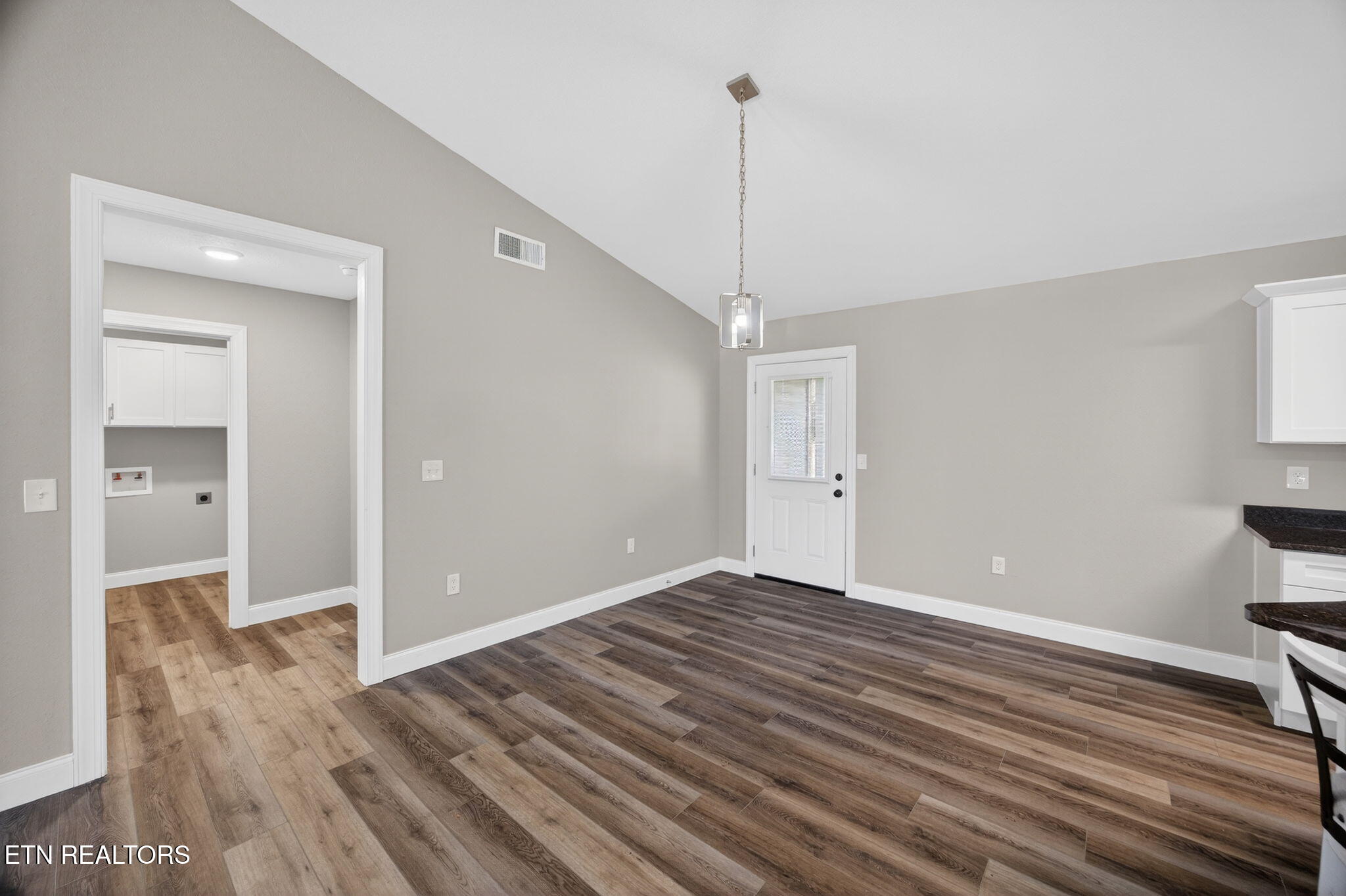 453 Hinch Mountain View Road Crossville TN 38555