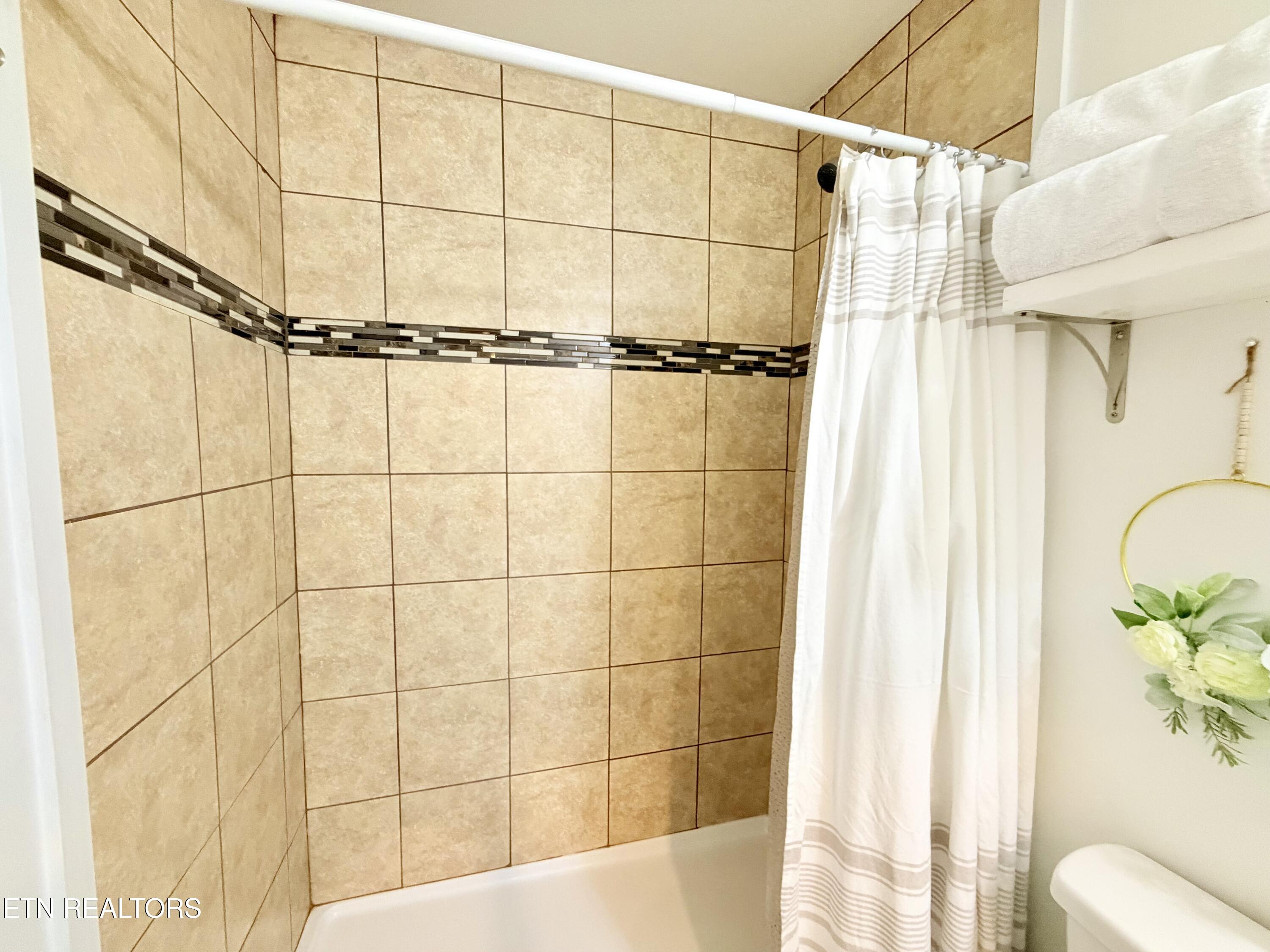 305 Jackson Street Sevierville TN 37862
