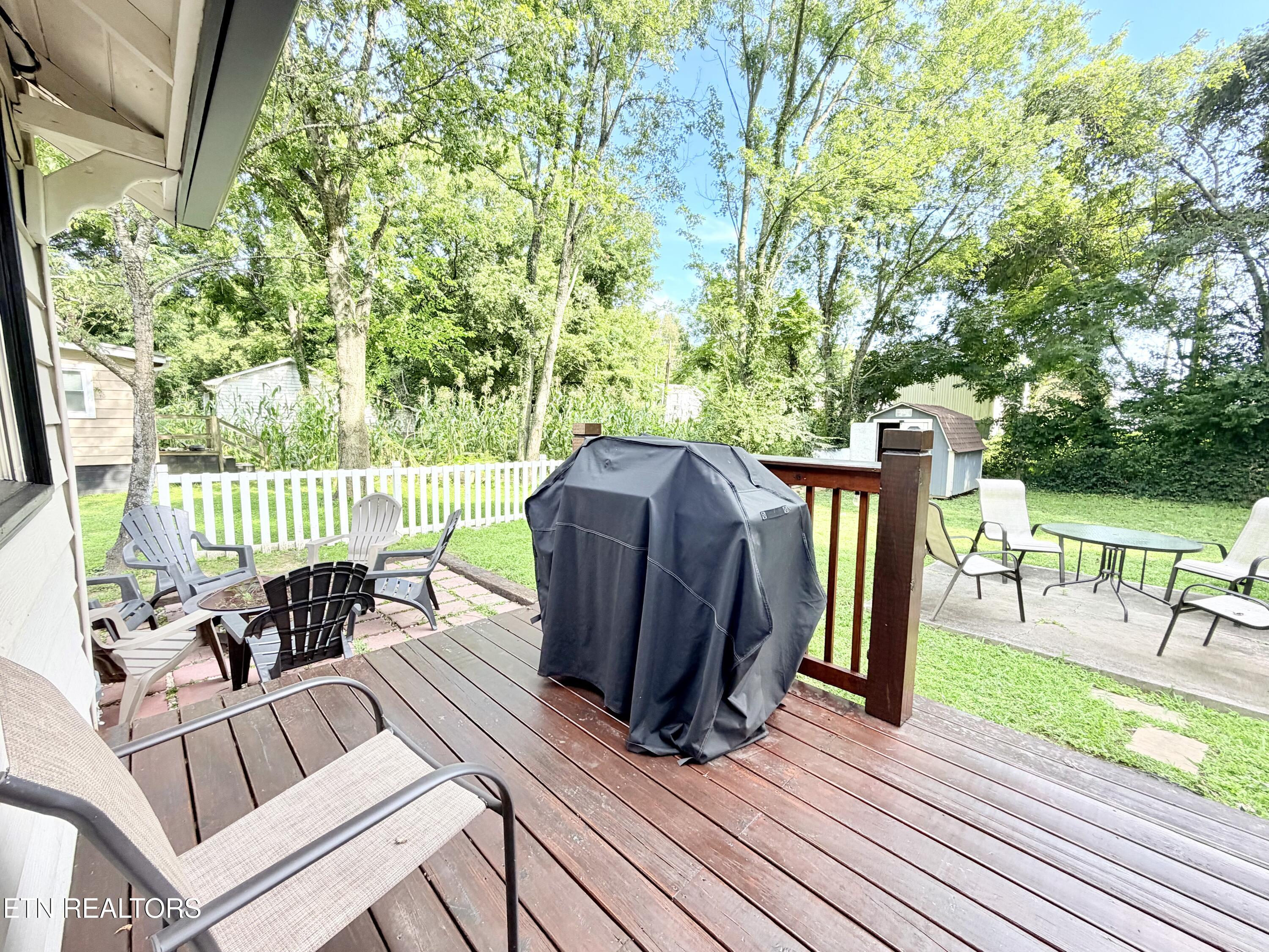 305 Jackson Street Sevierville TN 37862