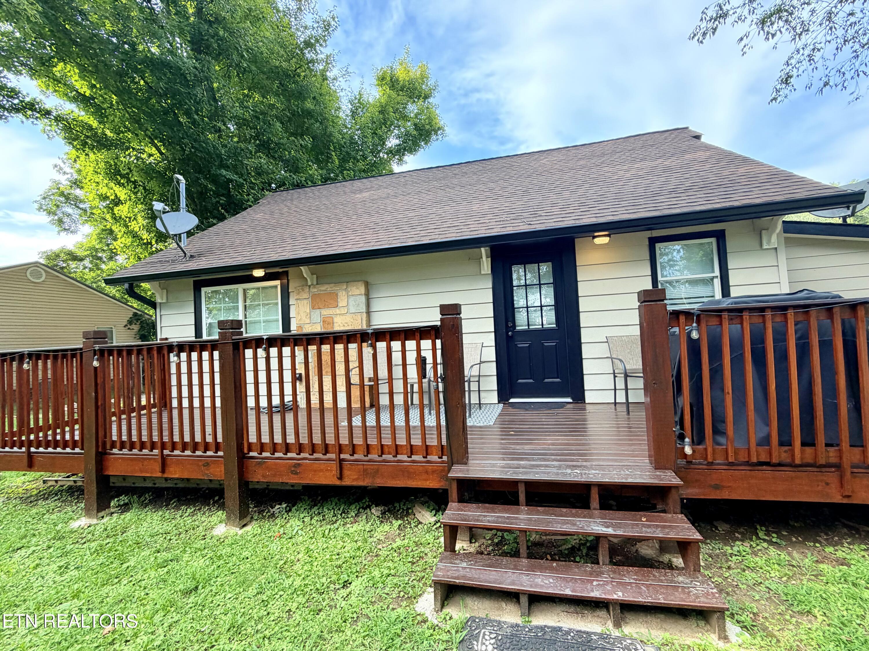 305 Jackson Street Sevierville TN 37862