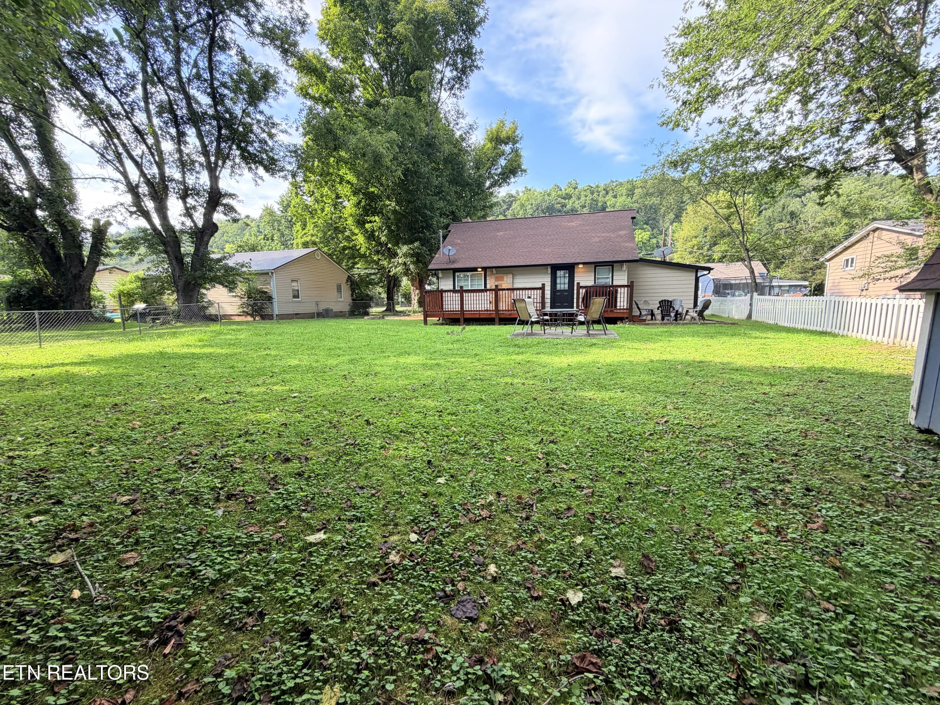 305 Jackson Street Sevierville TN 37862
