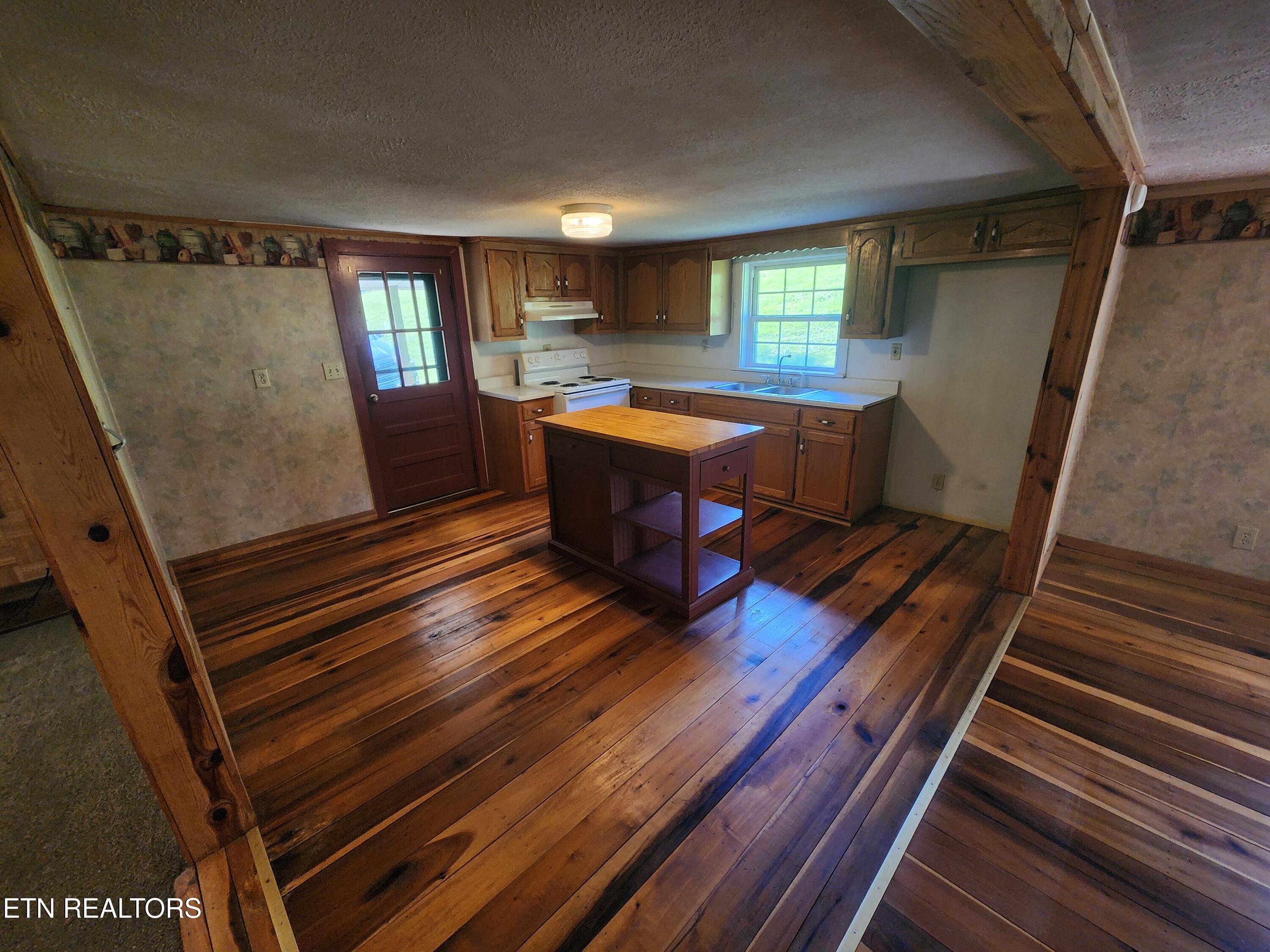 835 Nance Road Rutledge TN 37861
