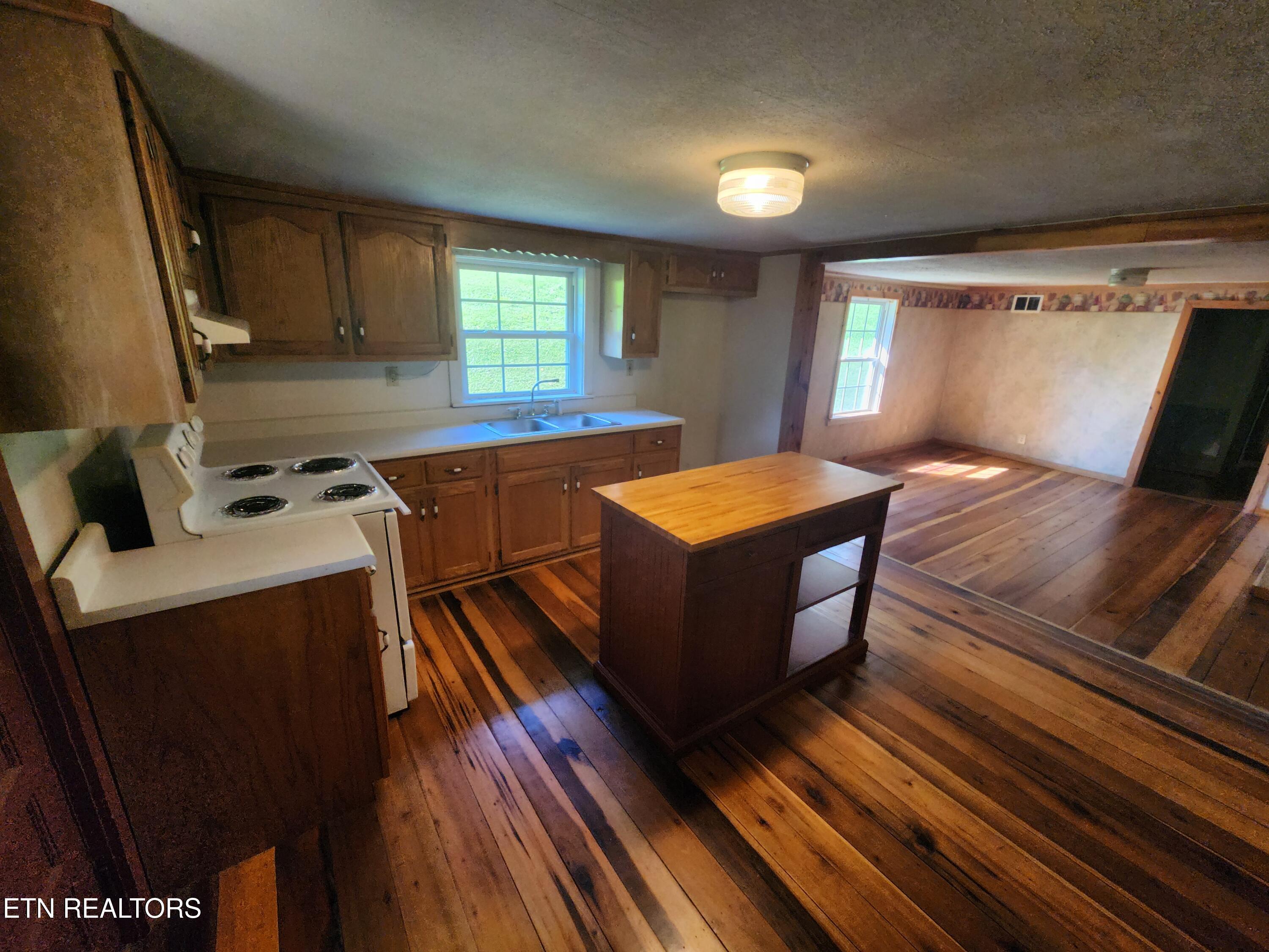 835 Nance Road Rutledge TN 37861
