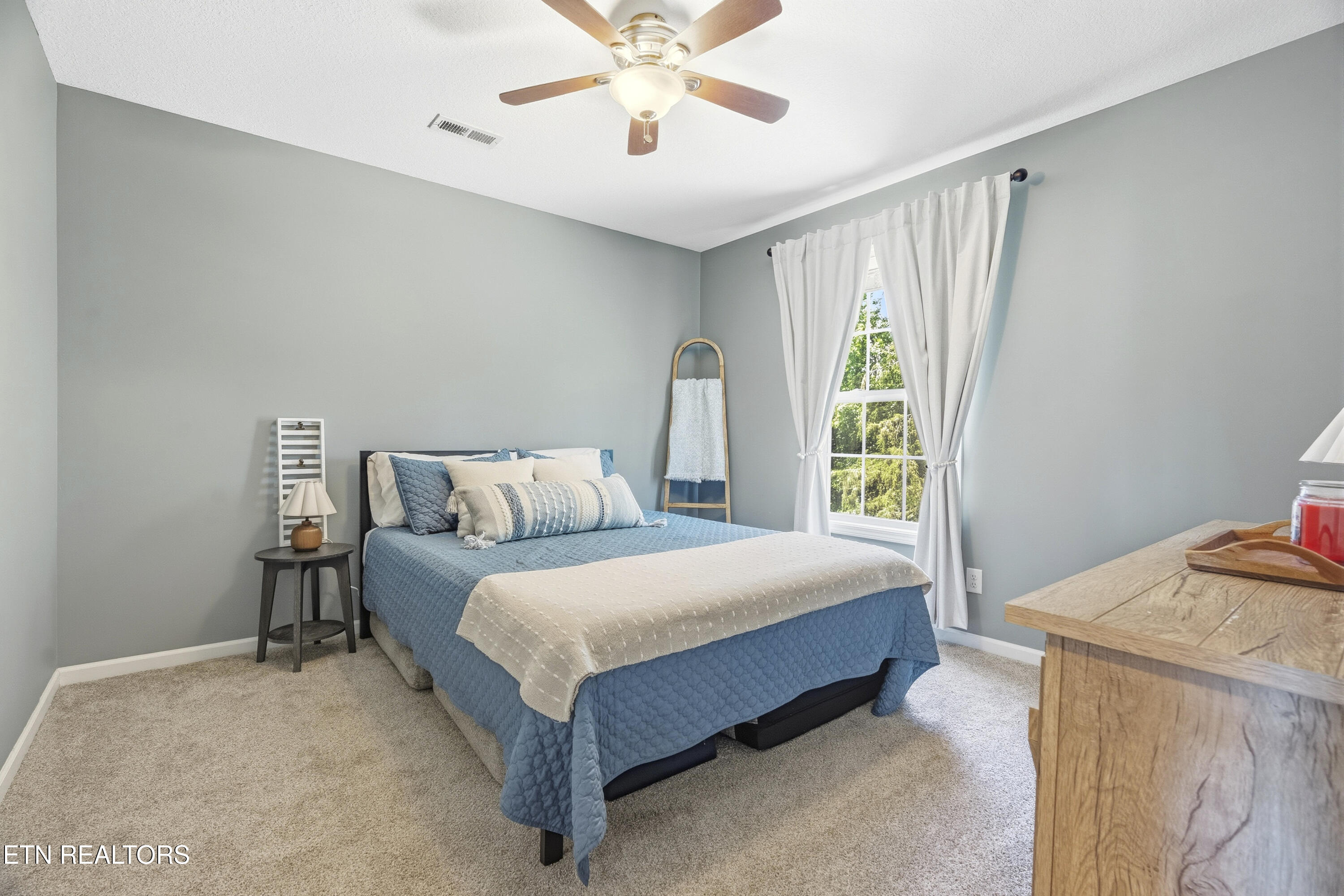 5321 Castle Pines Lane Knoxville TN 37920