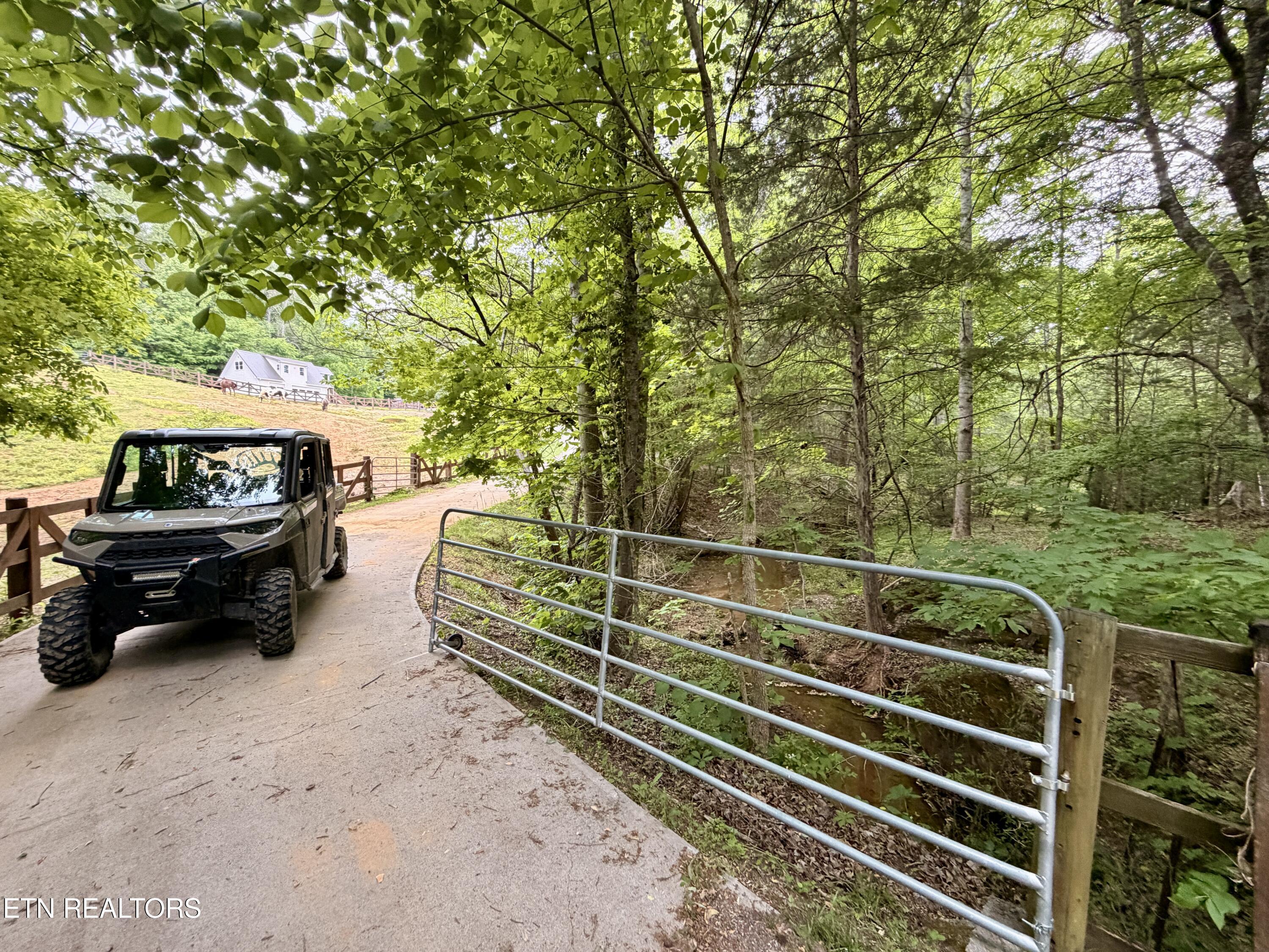 489 Hickory Grove Road Madisonville TN 37354
