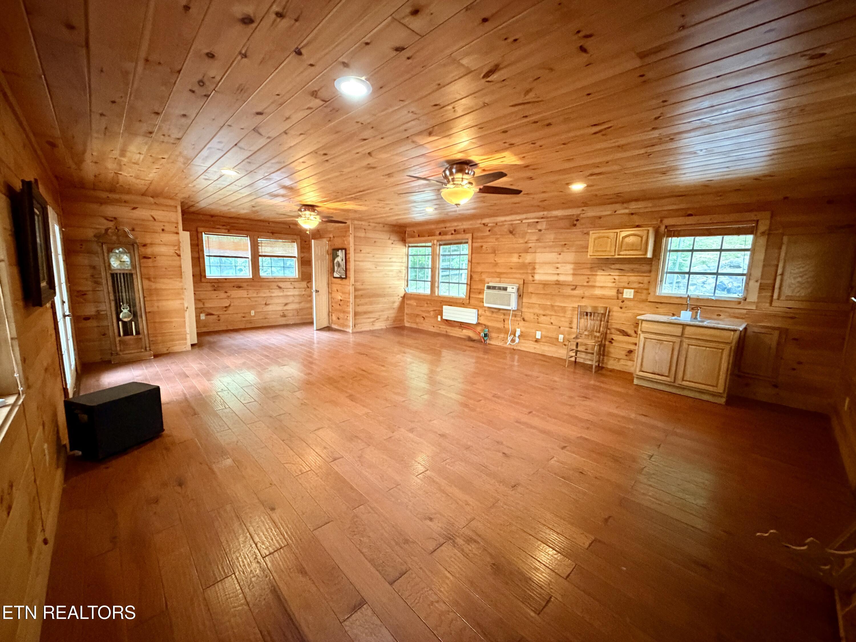 489 Hickory Grove Road Madisonville TN 37354