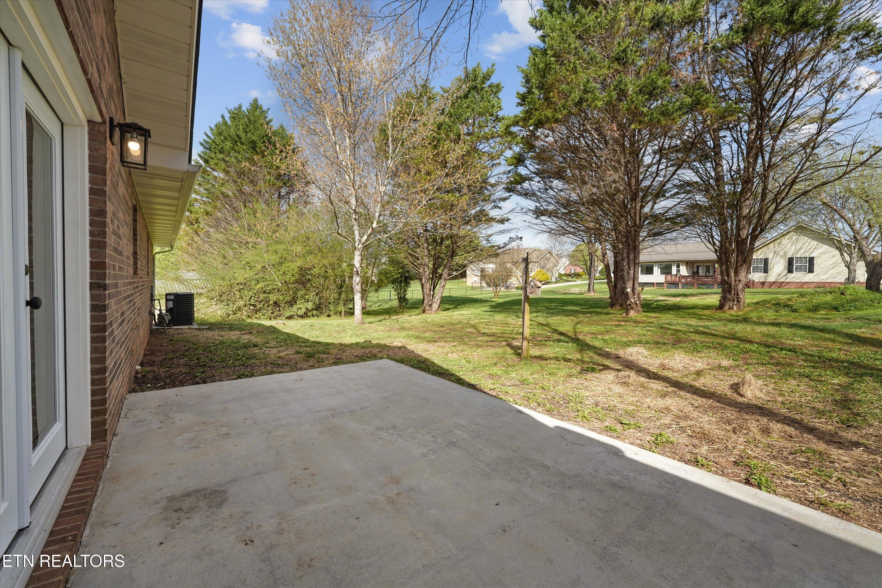 1533 Haley Lynn Road Pigeon Forge TN 37862