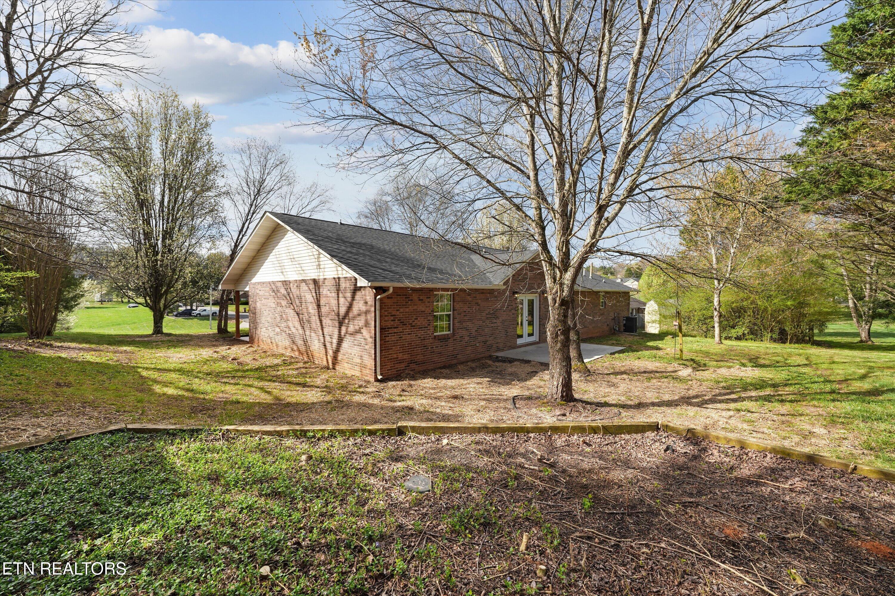 1533 Haley Lynn Road Pigeon Forge TN 37862