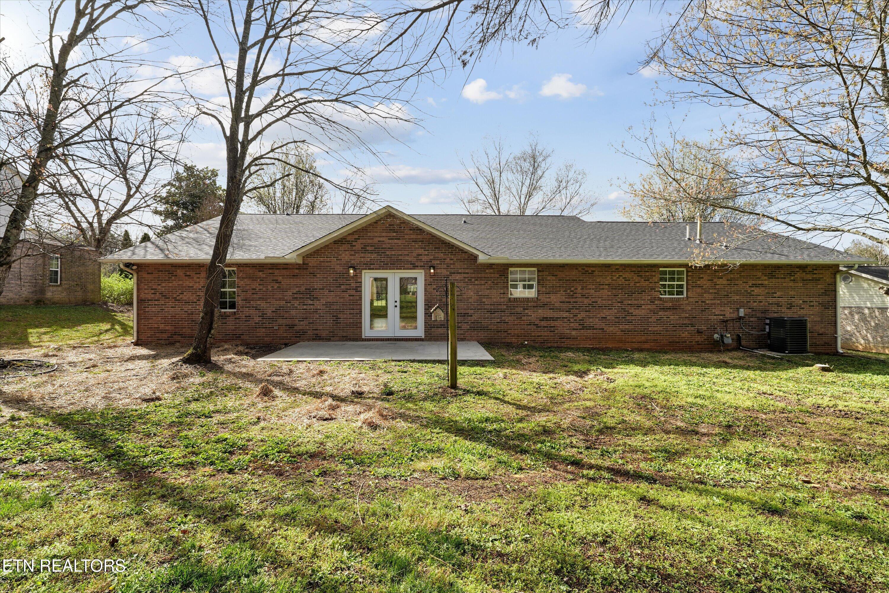 1533 Haley Lynn Road Pigeon Forge TN 37862