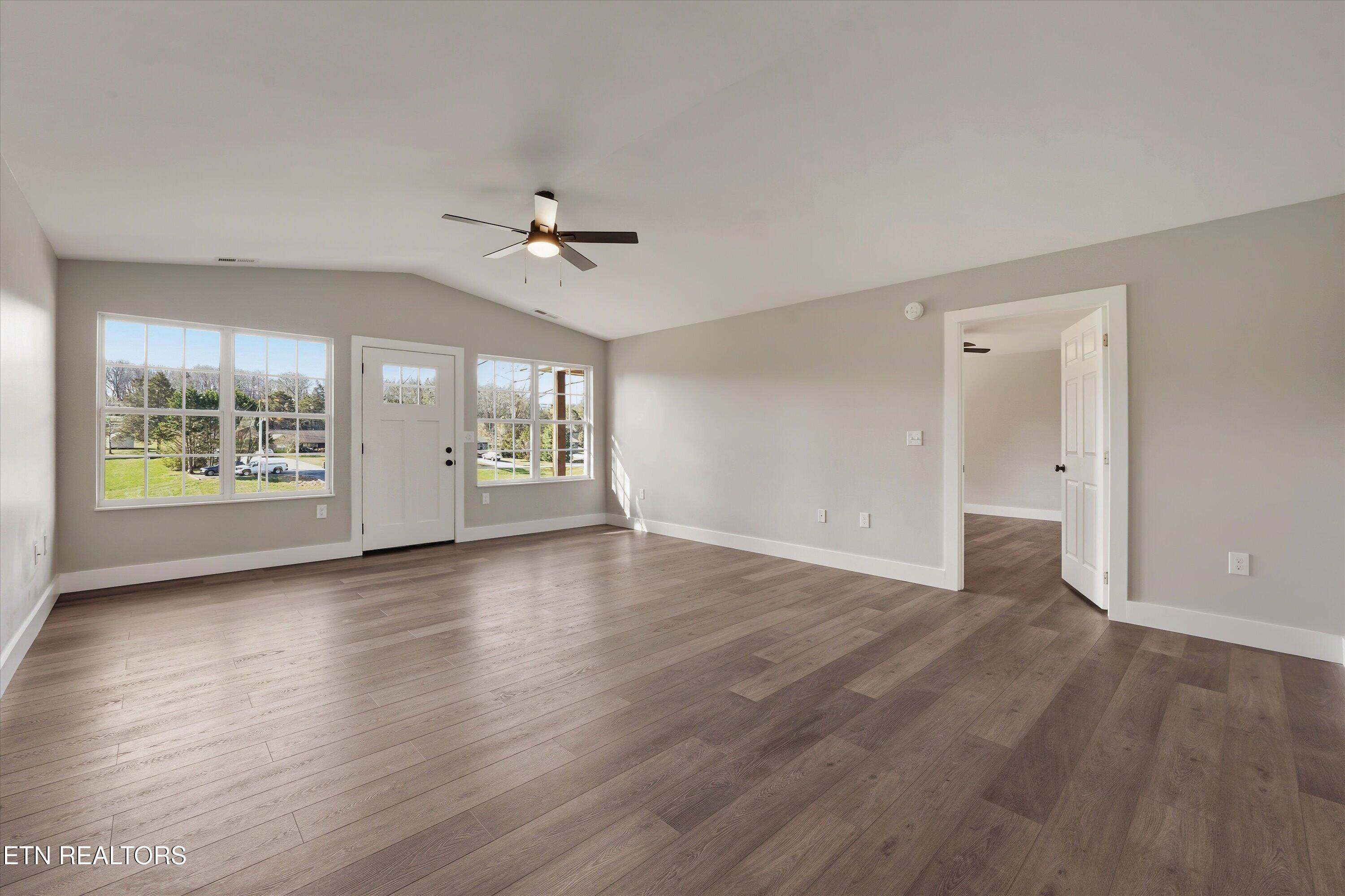 1533 Haley Lynn Road Pigeon Forge TN 37862