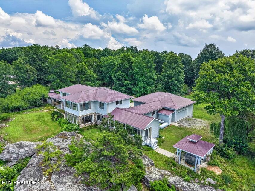 1981 Porch Rock Road Pikeville TN 37367