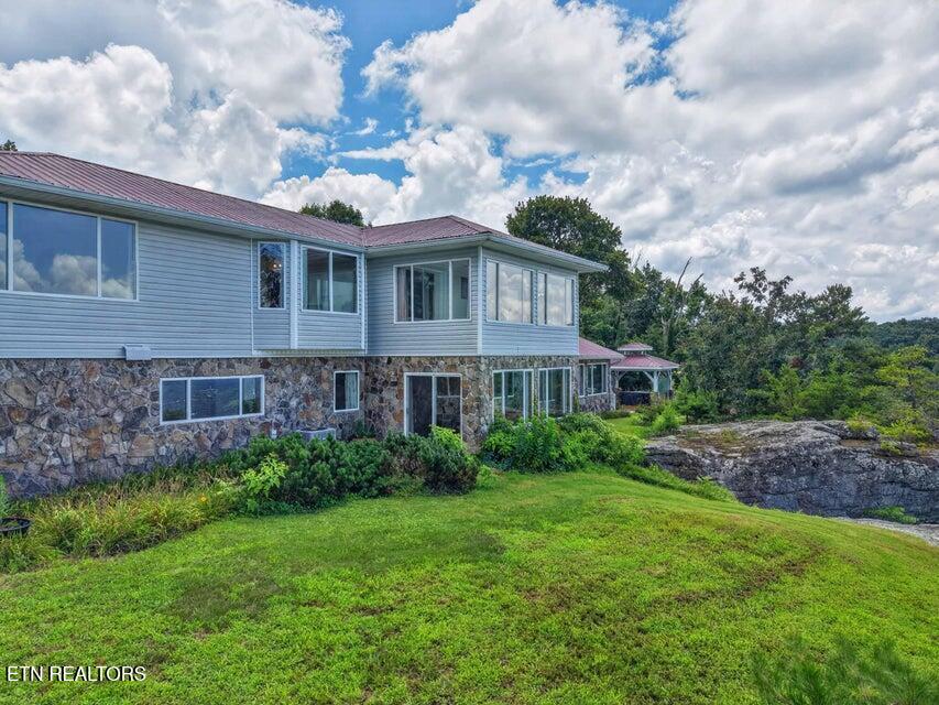 1981 Porch Rock Road Pikeville TN 37367