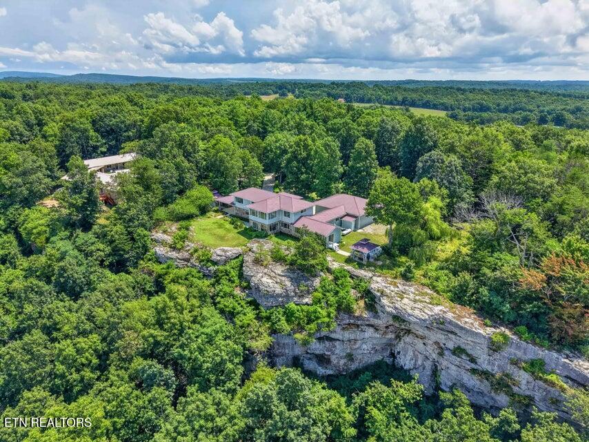 1981 Porch Rock Road Pikeville TN 37367
