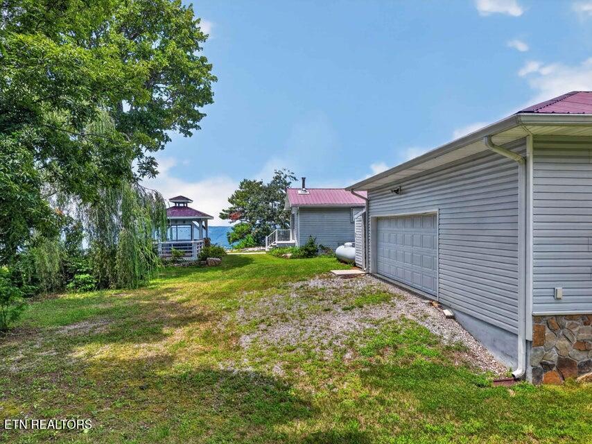 1981 Porch Rock Road Pikeville TN 37367