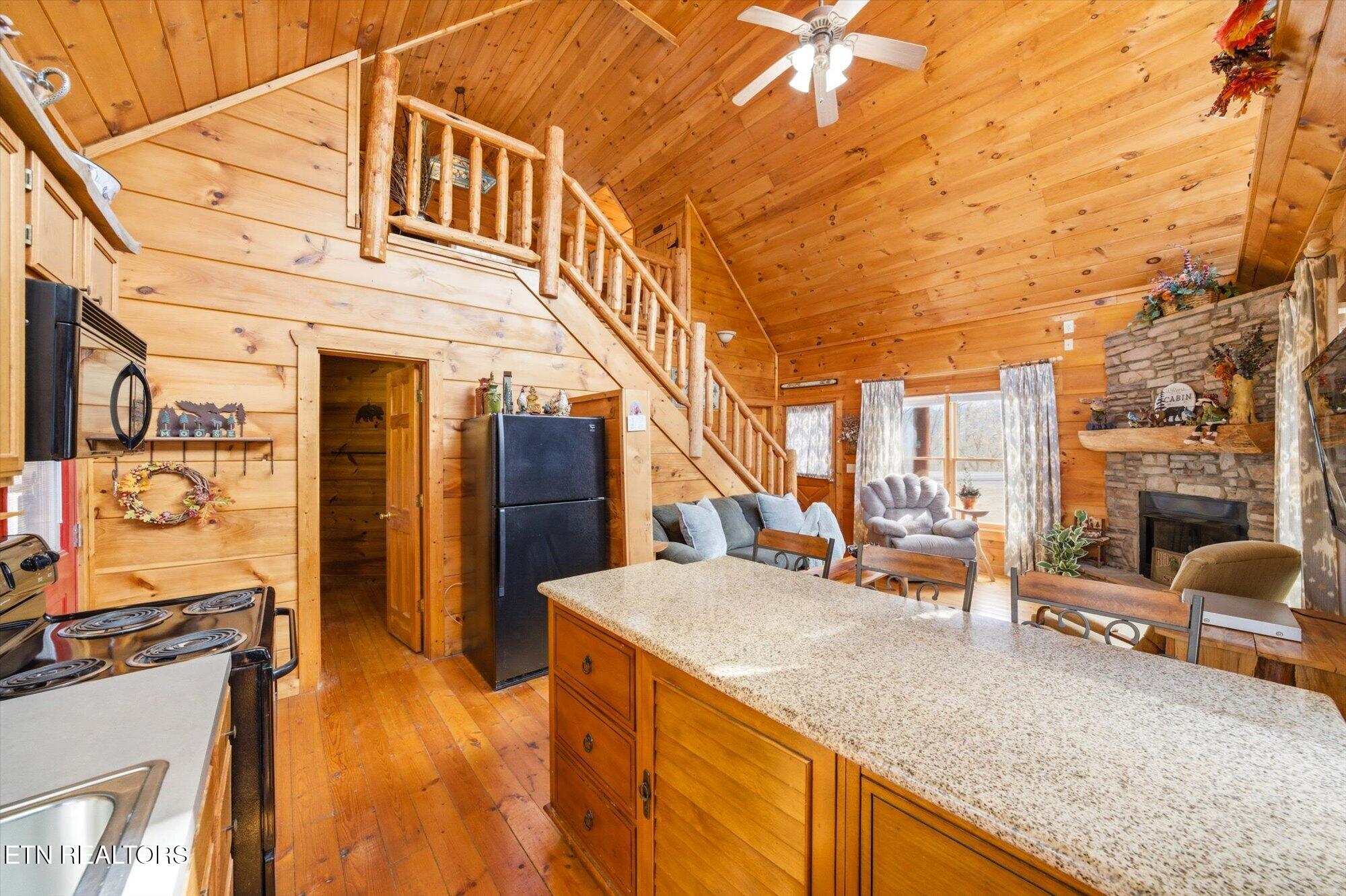 2430 N School Hse Gap Road Sevierville TN 37876