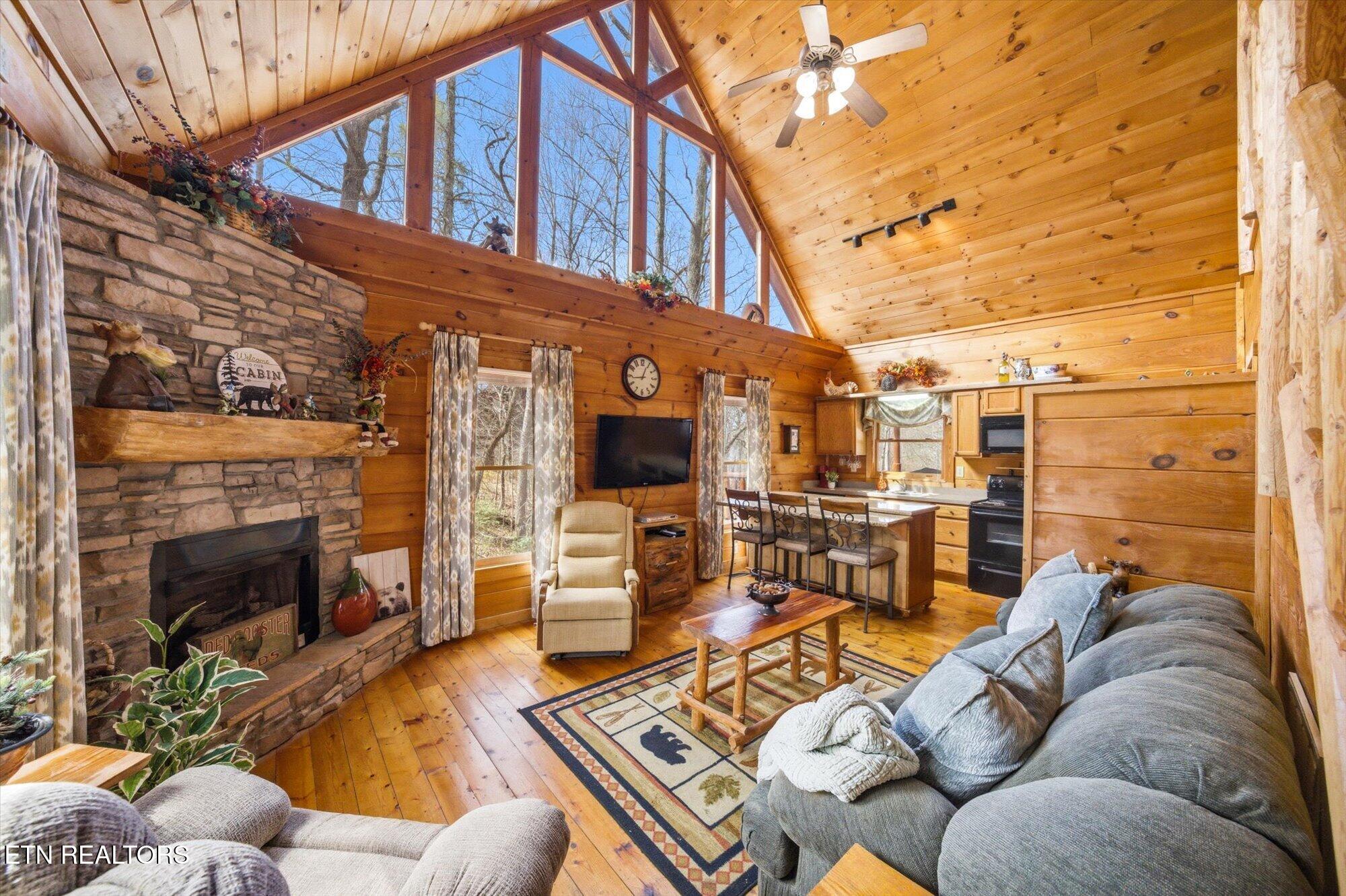 2430 N School Hse Gap Road Sevierville TN 37876