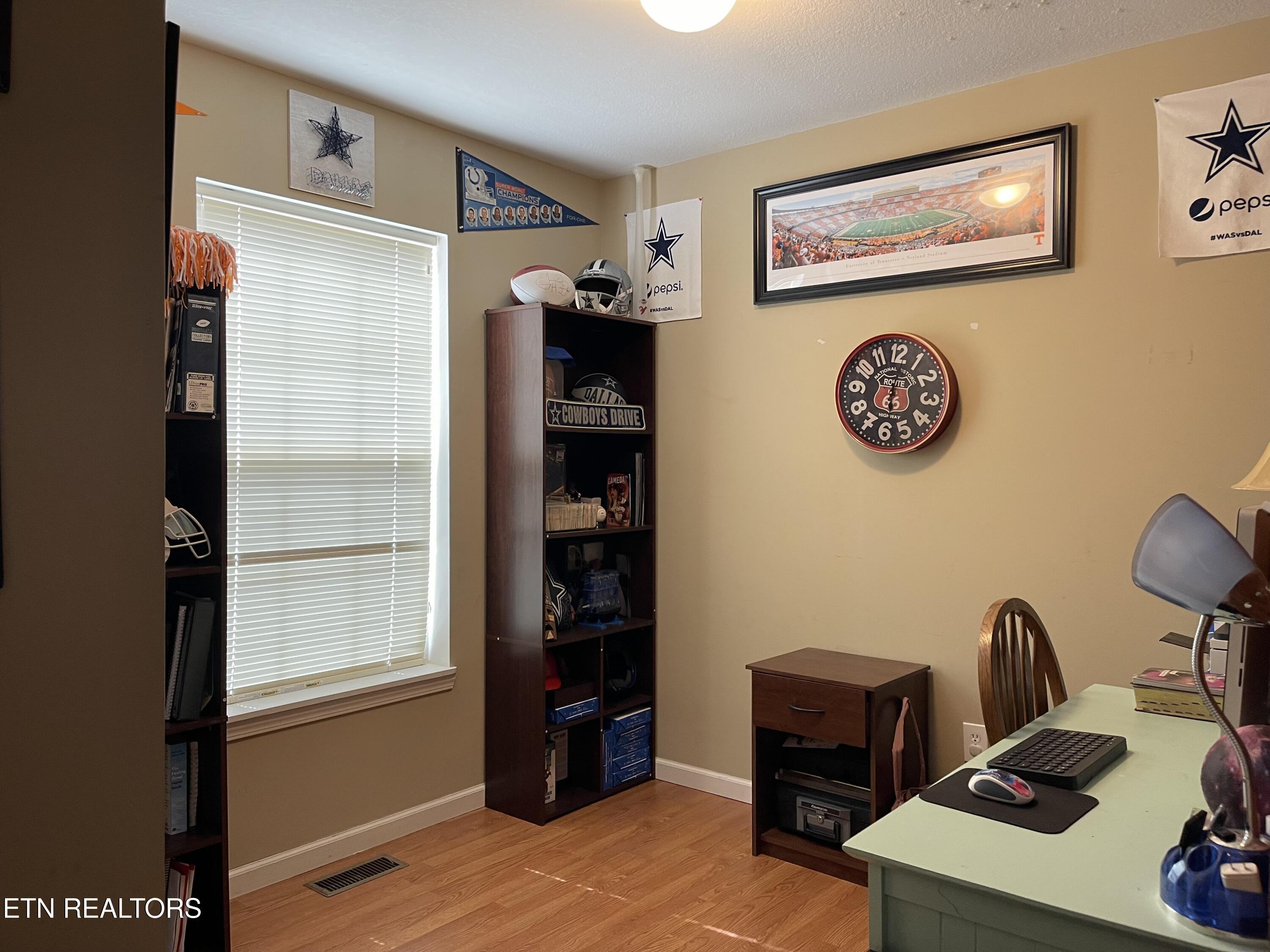 168 Volunteer Lane Clinton TN 37716