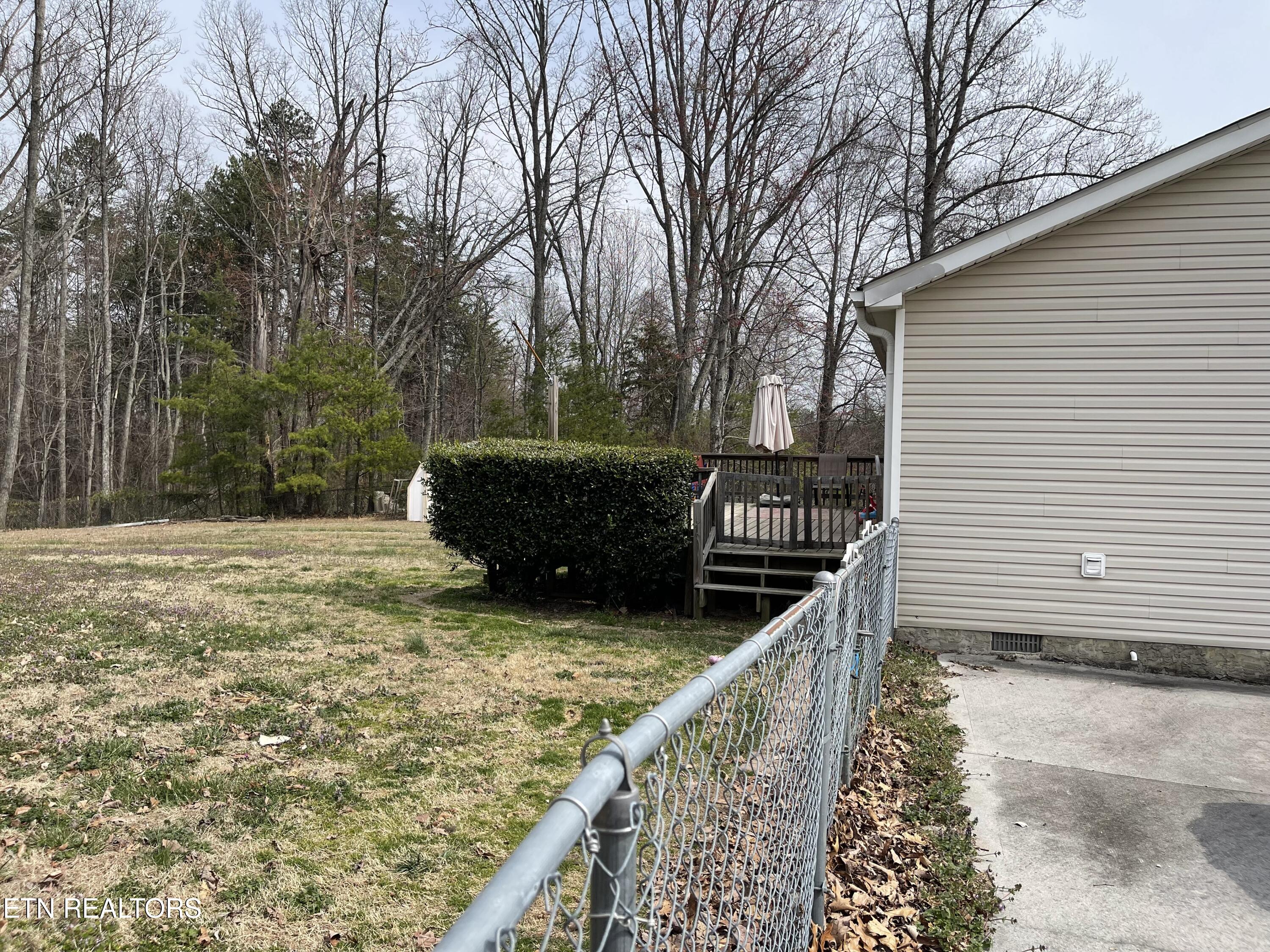 168 Volunteer Lane Clinton TN 37716