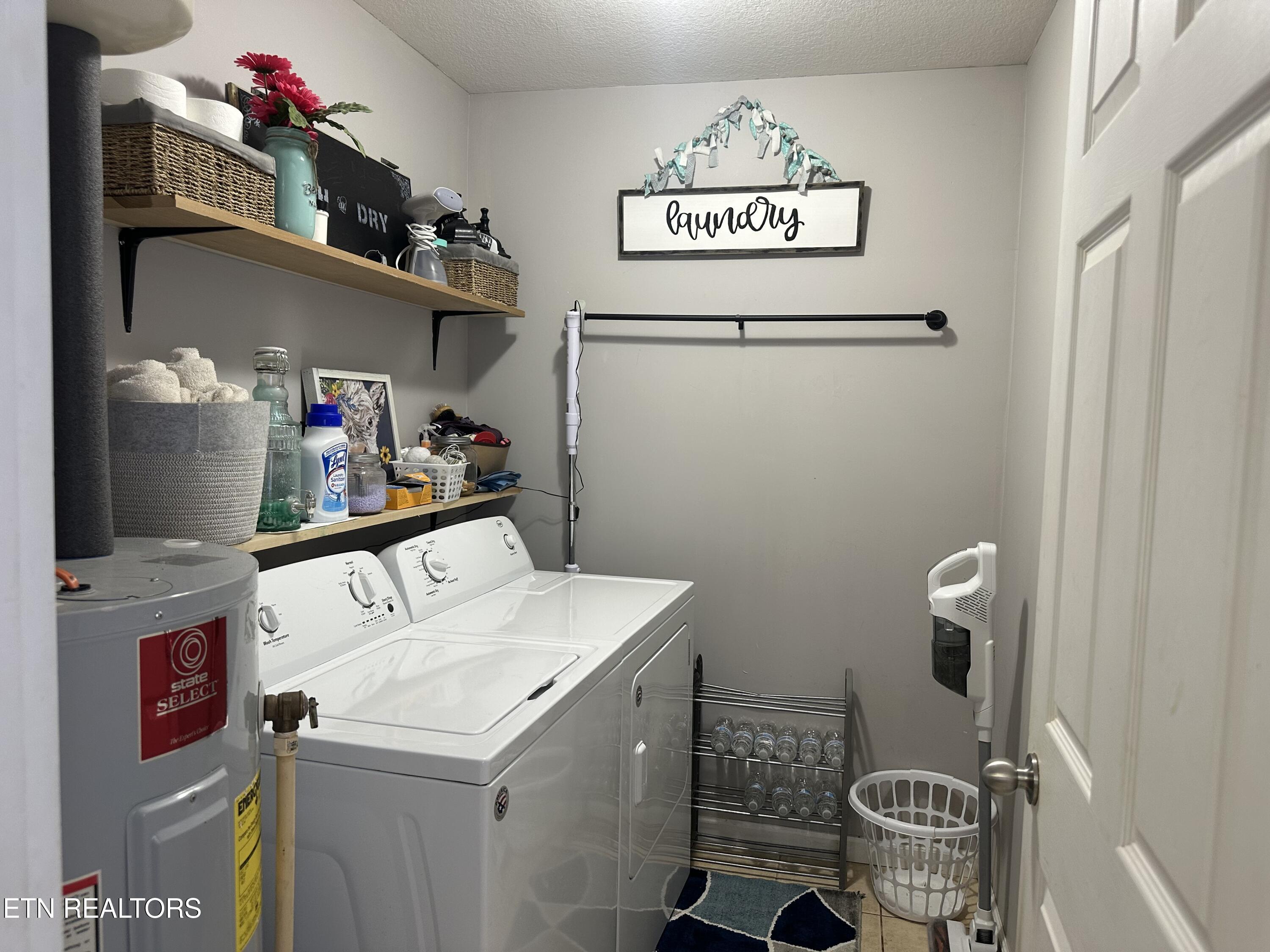 168 Volunteer Lane Clinton TN 37716