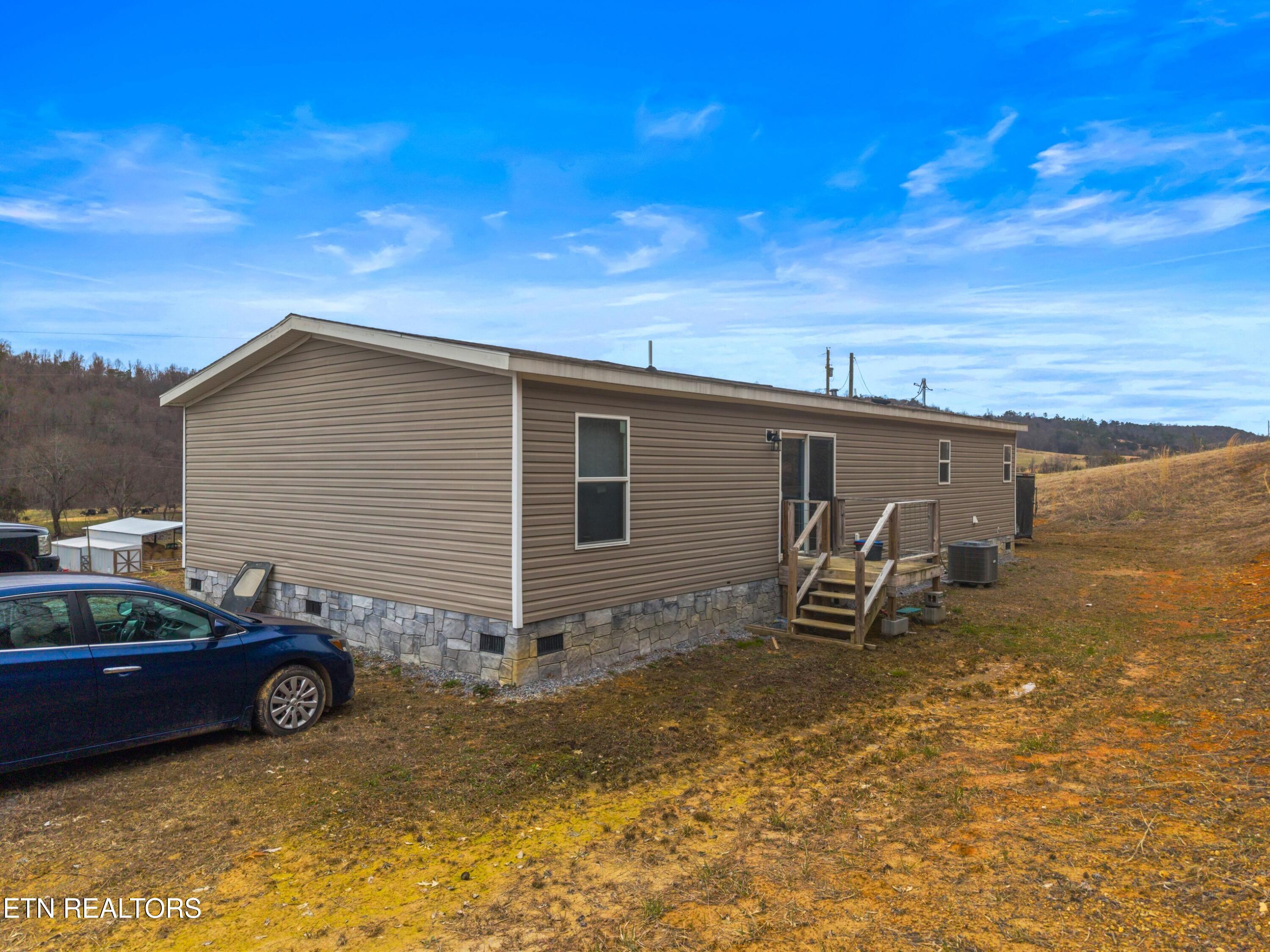612 Grassy Valley Road Whitesburg TN 37891