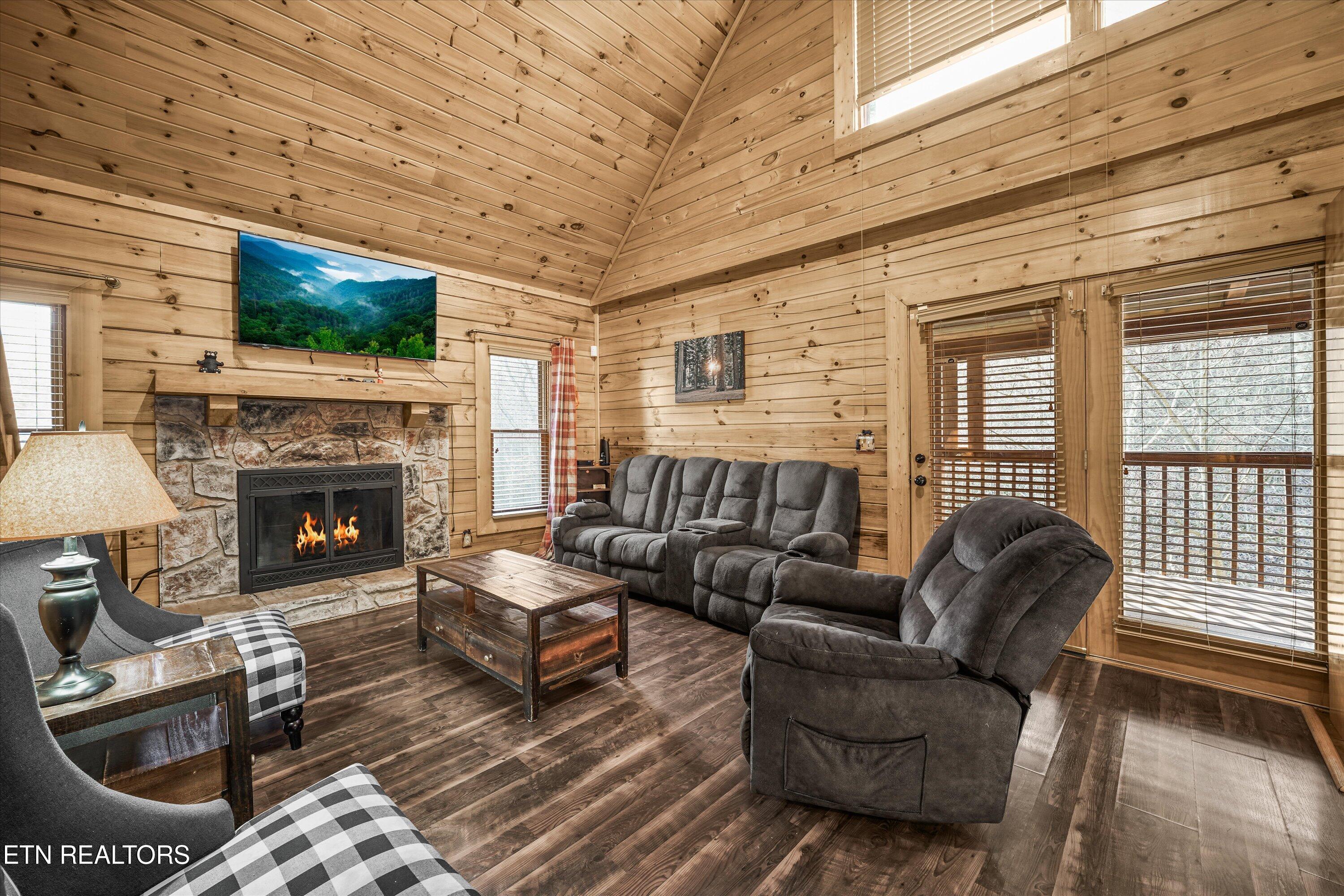 1627 Eagle Springs Road Sevierville TN 37876