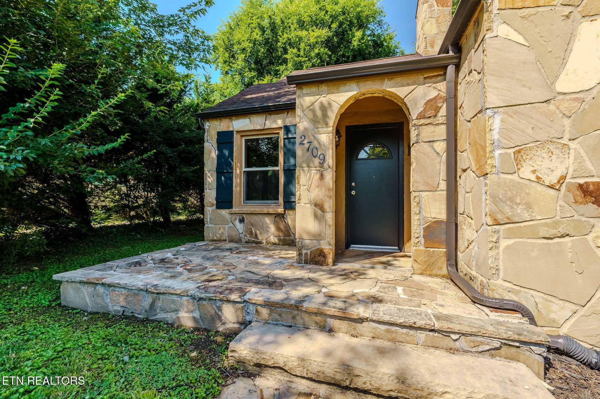 2709 Fairview Street Knoxville TN 37917