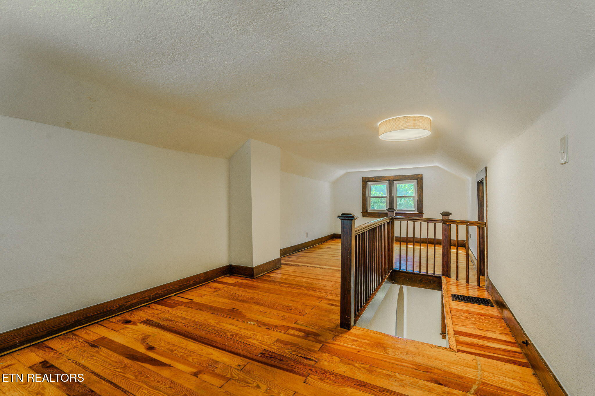 2709 Fairview Street Knoxville TN 37917
