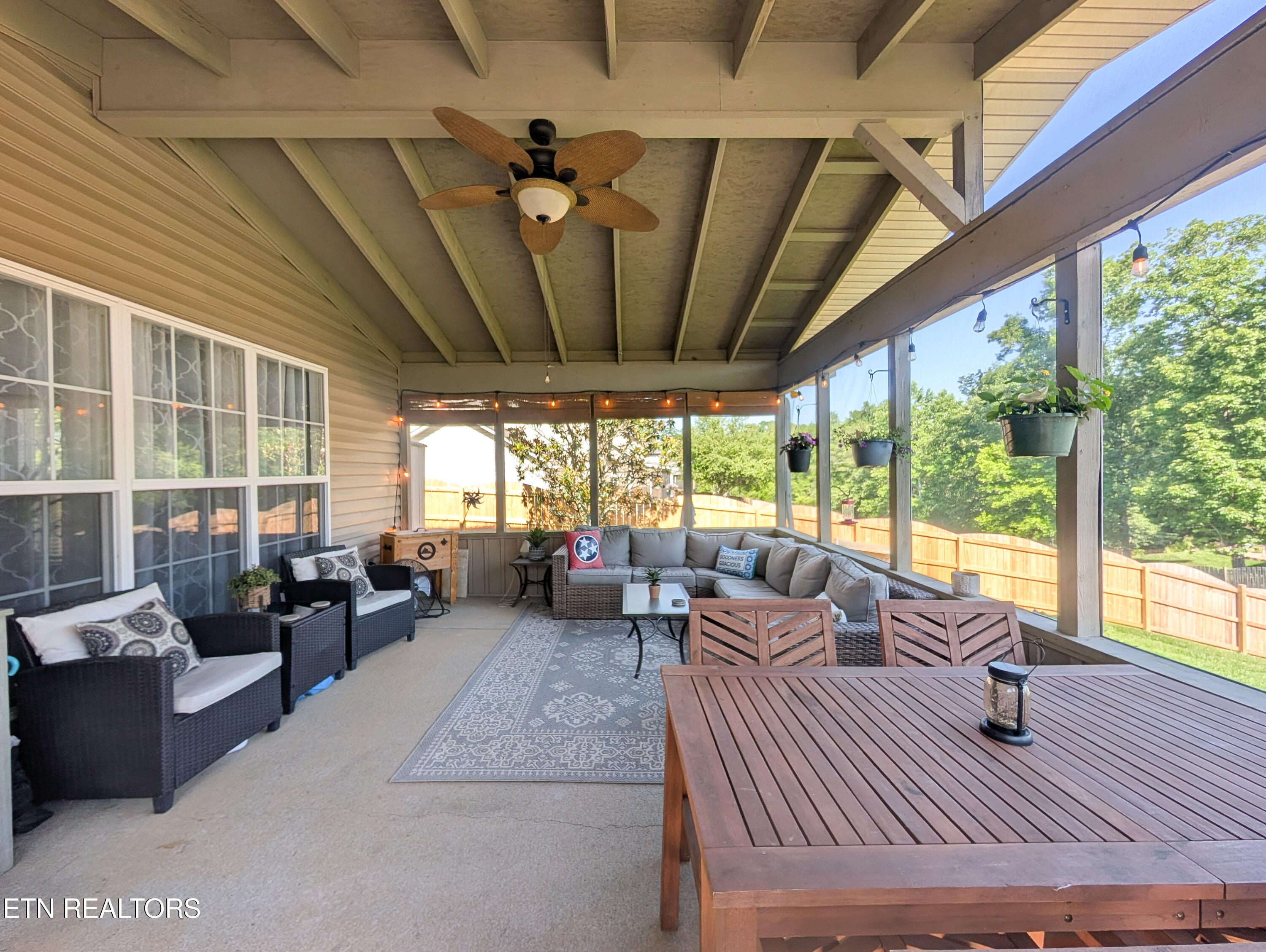 2426 Amber Dawn Lane Knoxville TN 37920