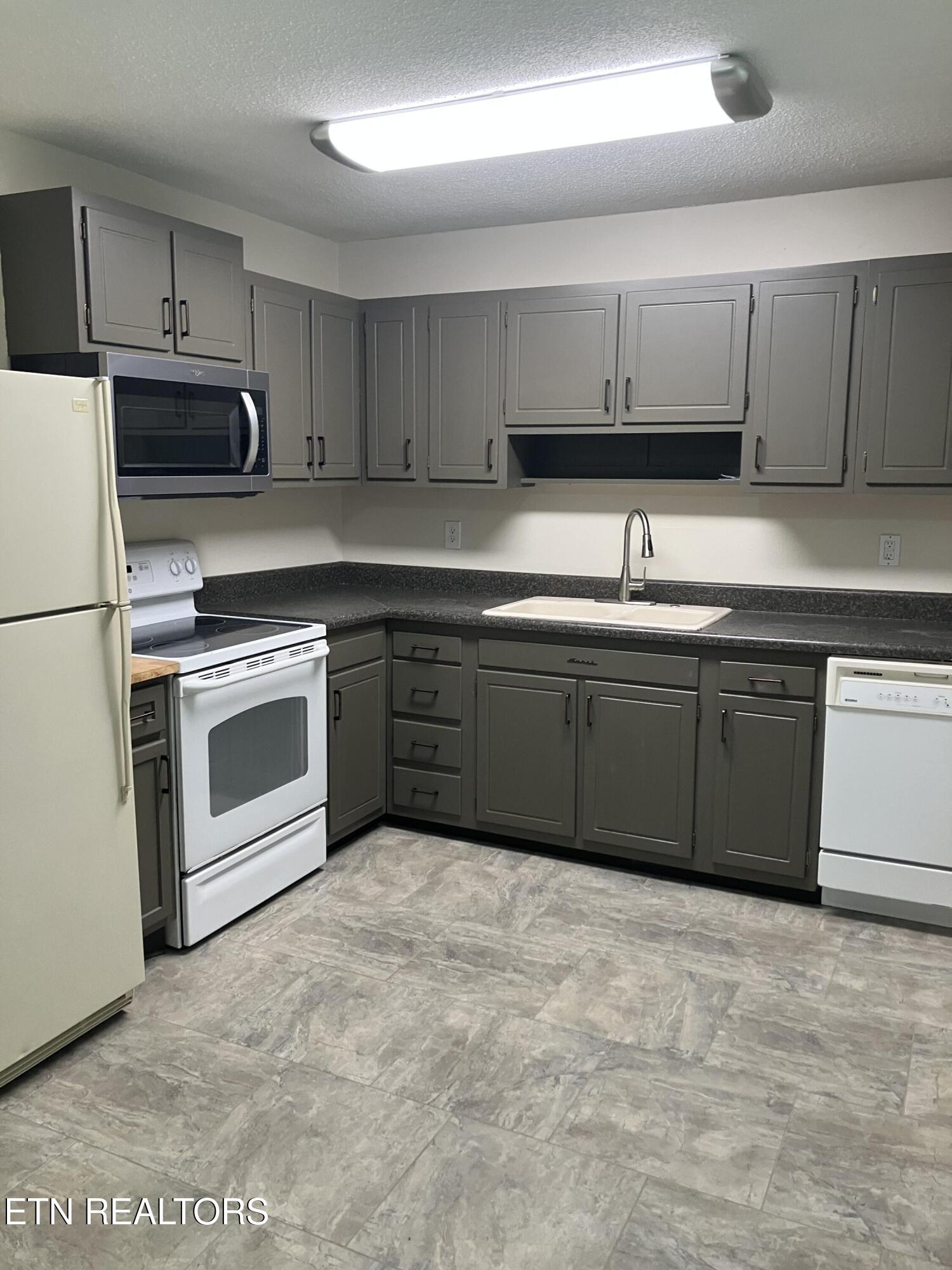 6119 Cougar Knoxville TN 37921